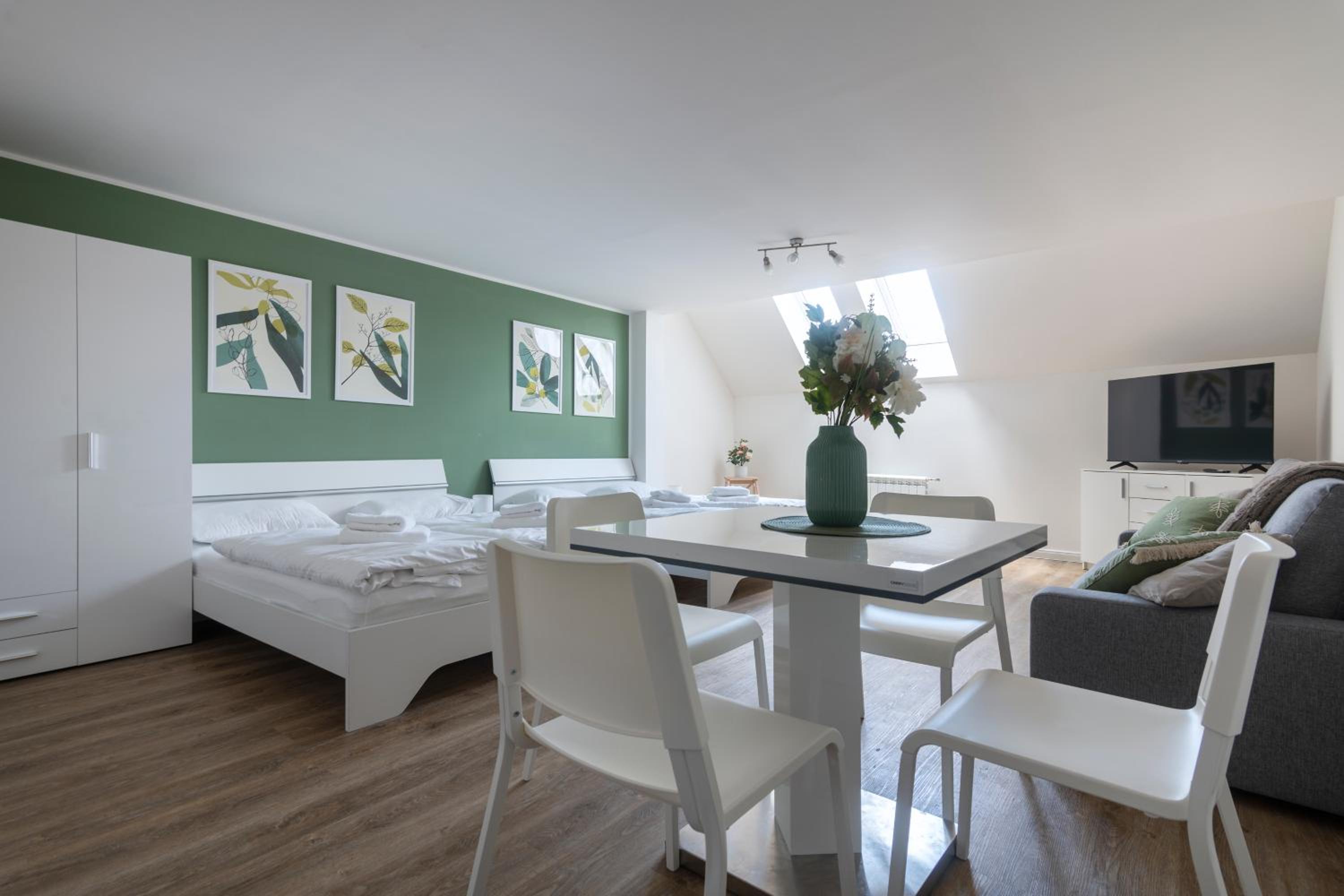 Emerald Apartments Boutique Residence