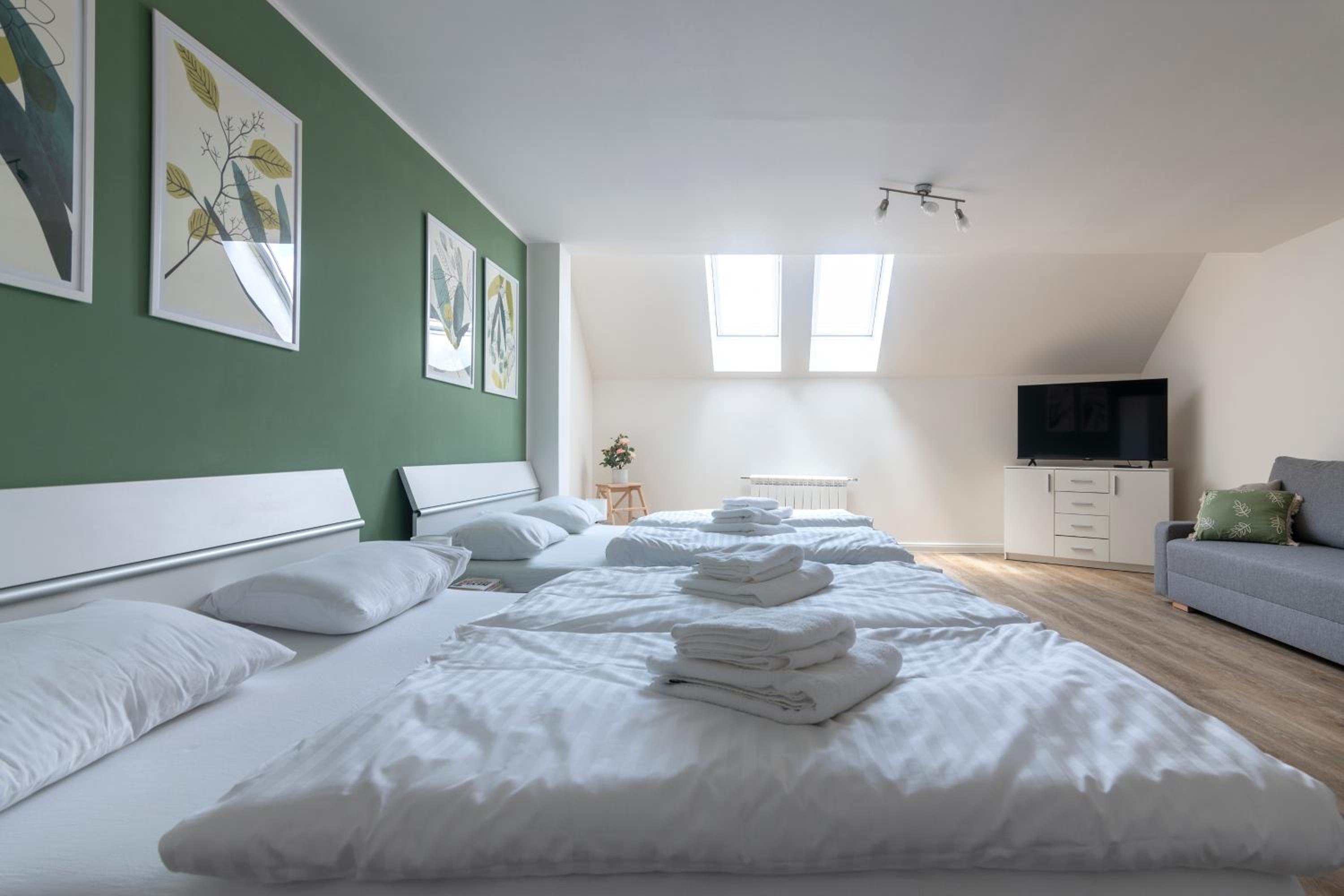 Emerald Apartments Boutique Residence