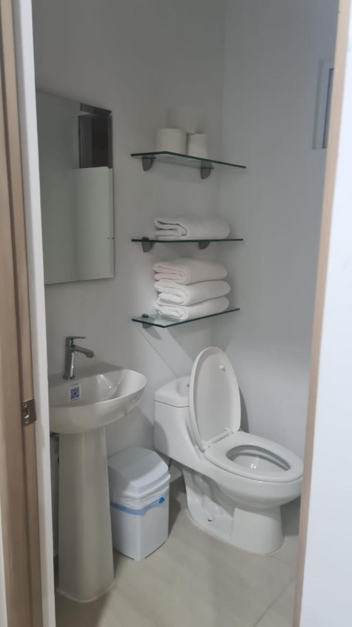 Almarena cerritos departamento