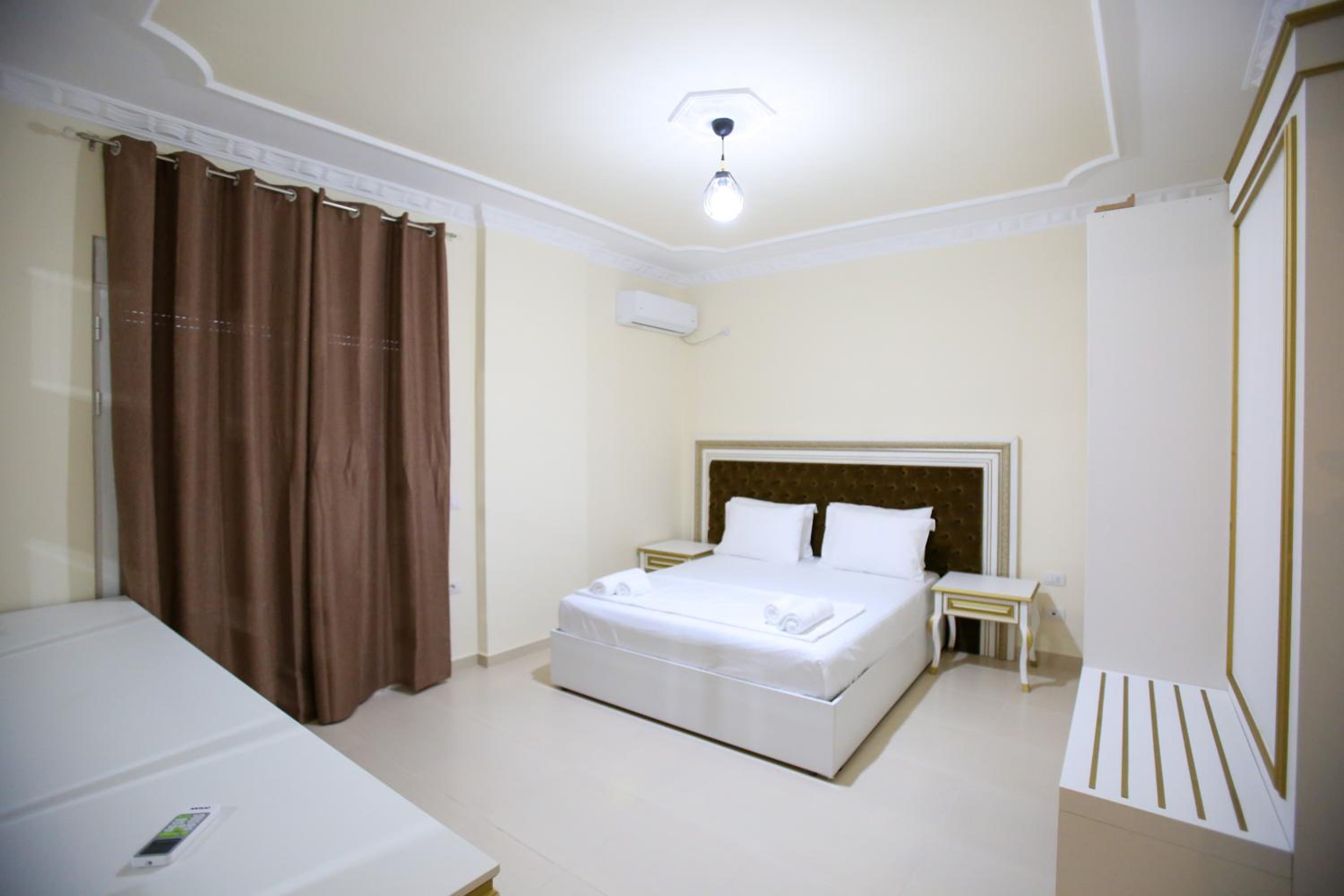 Oasis Apart-Hotel Residence Vlore