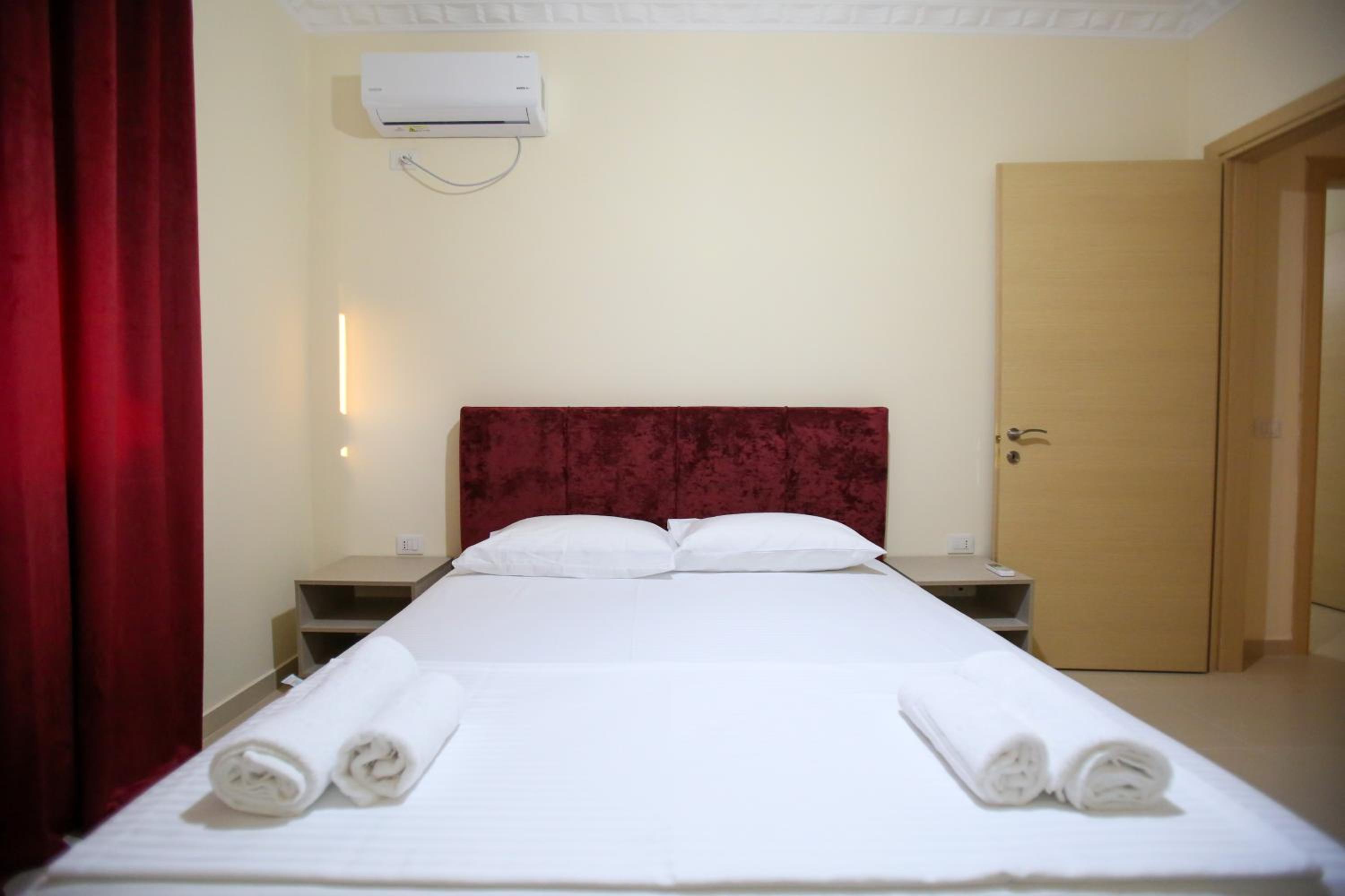 Oasis Apart-Hotel Residence Vlore
