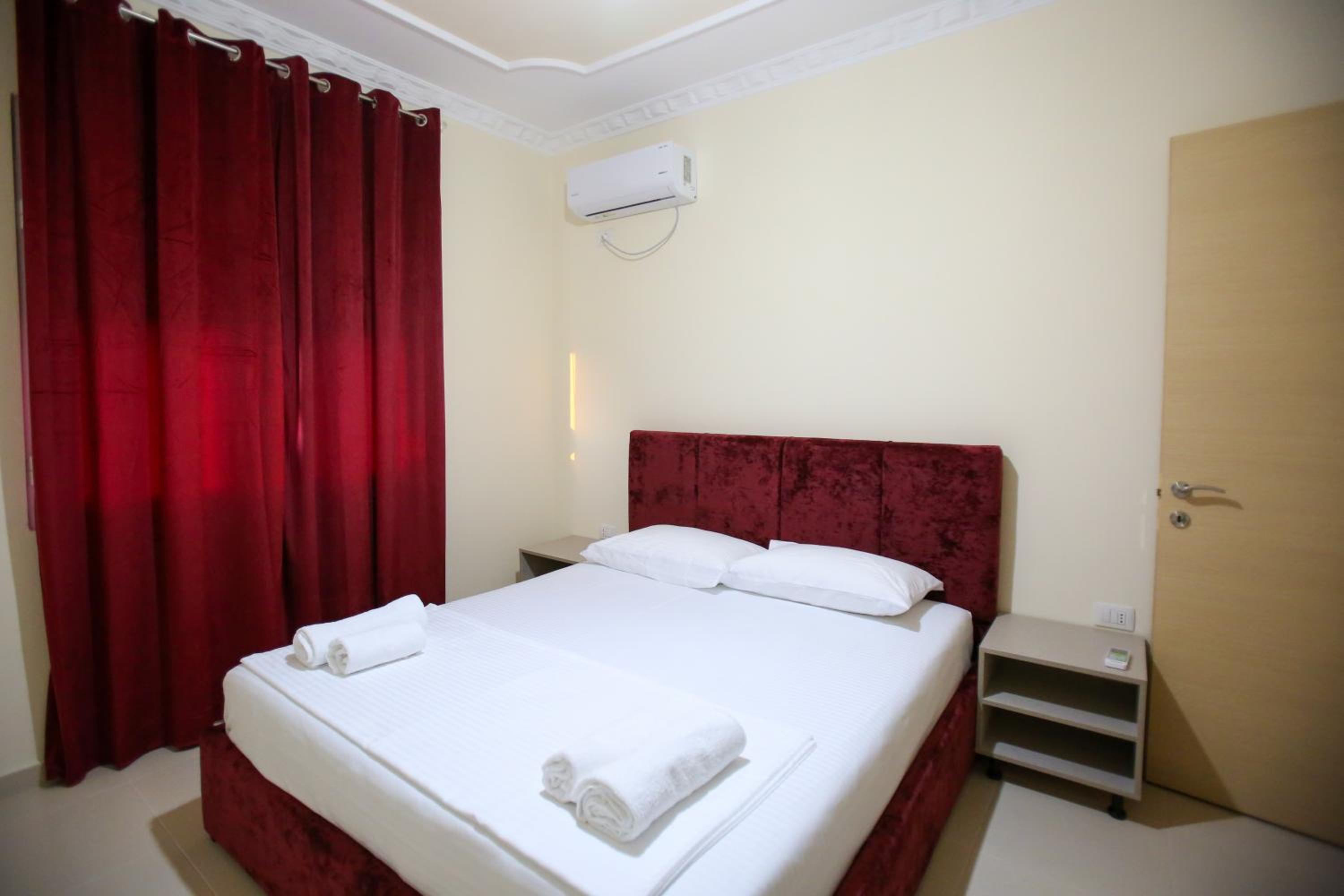 Oasis Apart-Hotel Residence Vlore