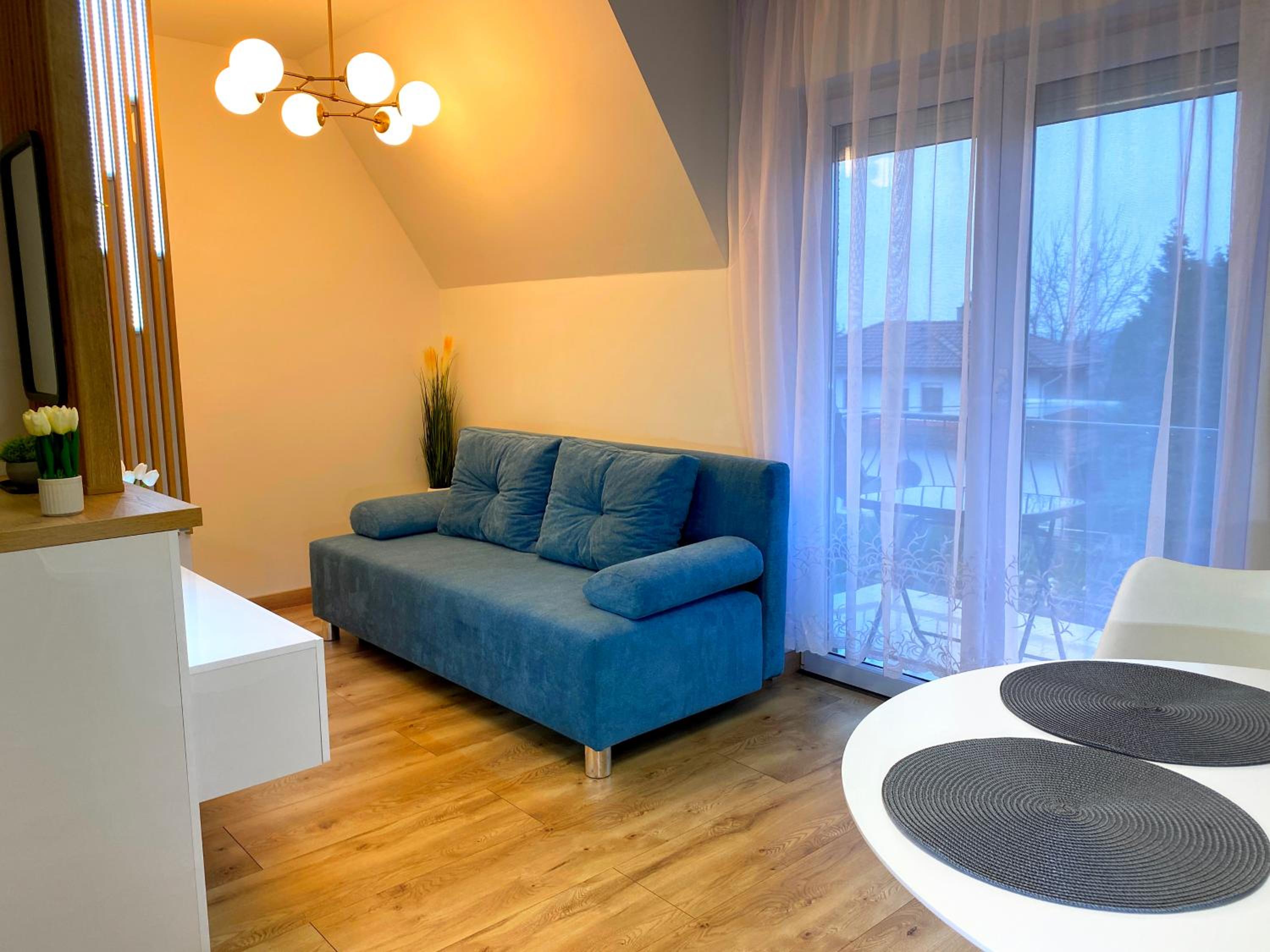Irisz Hillside Apartman