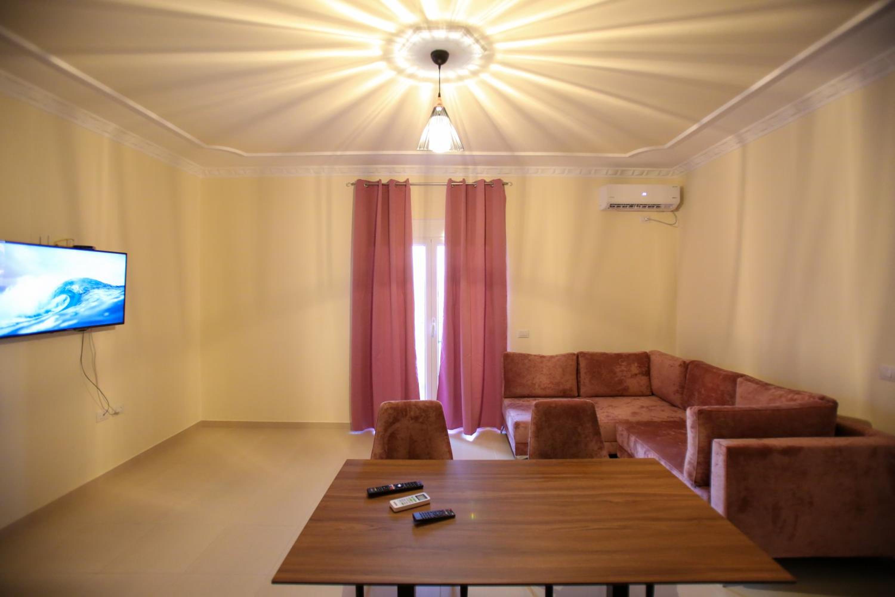 Oasis Apart-Hotel Residence Vlore