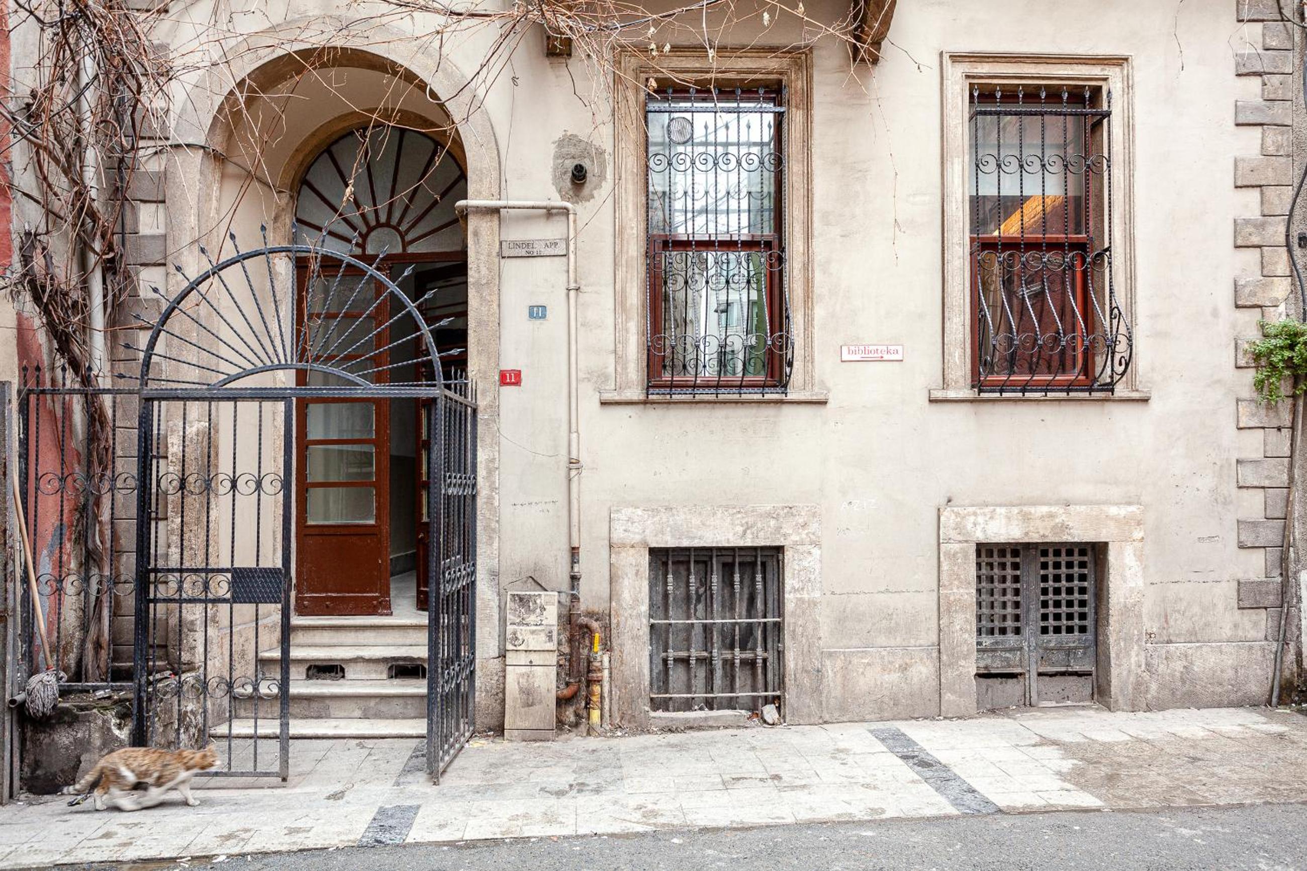 Stylish Flat Near Istiklal Street