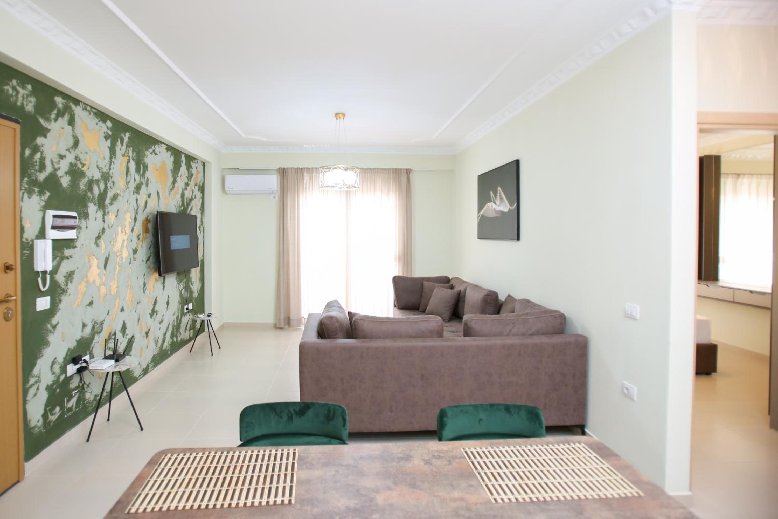Oasis Apart-Hotel Residence Vlore
