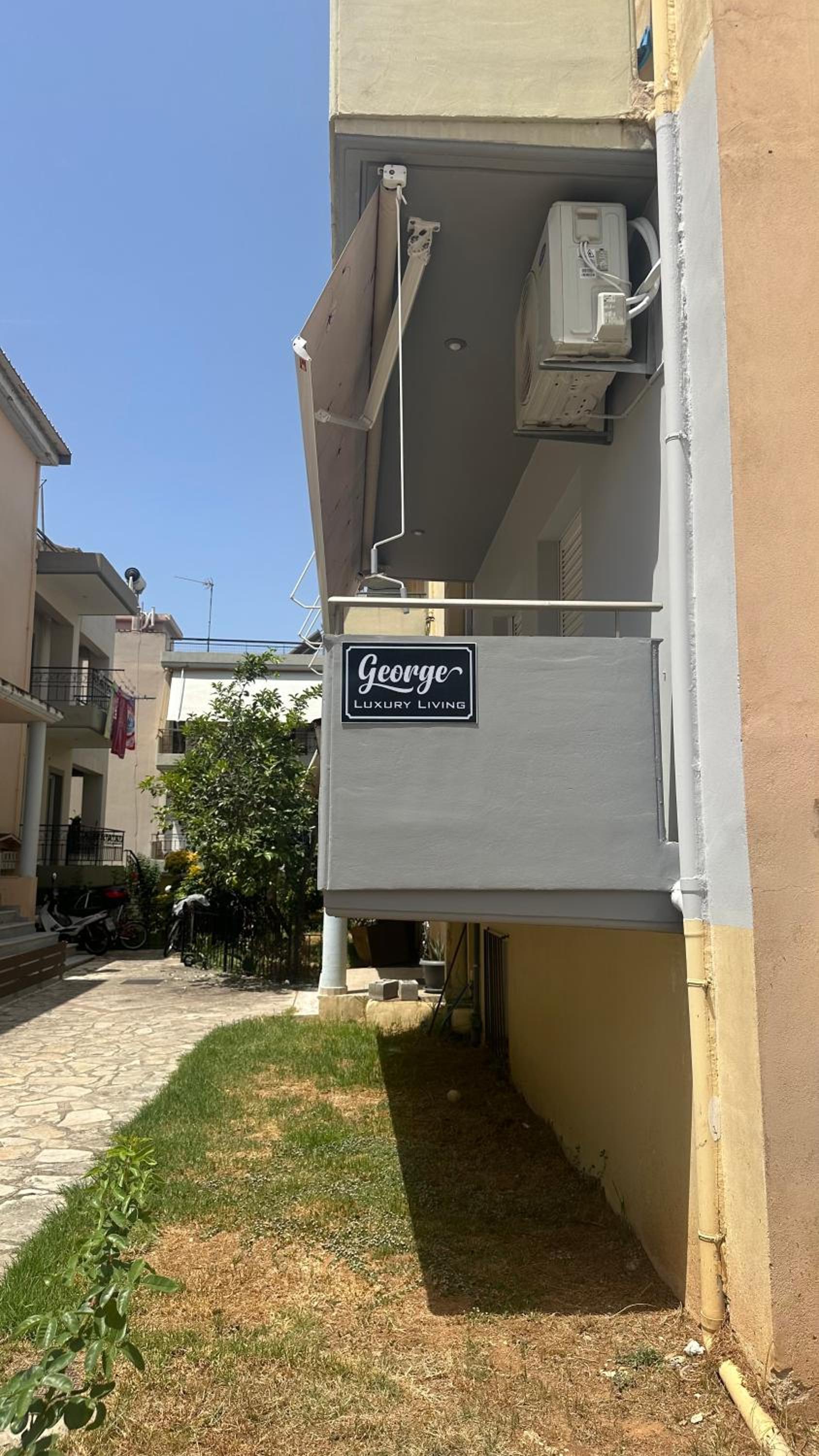 George luxury living