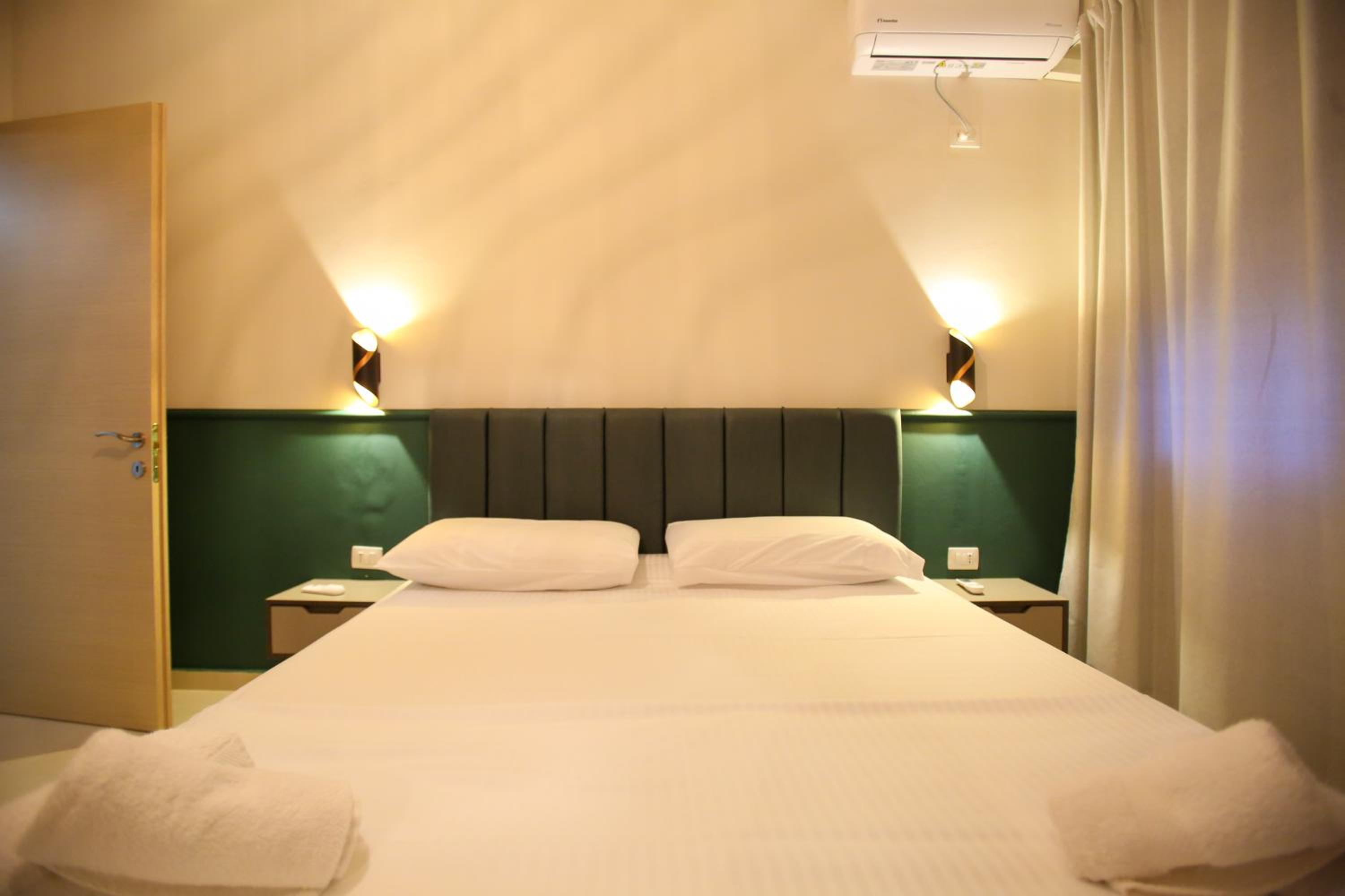 Oasis Apart-Hotel Residence Vlore
