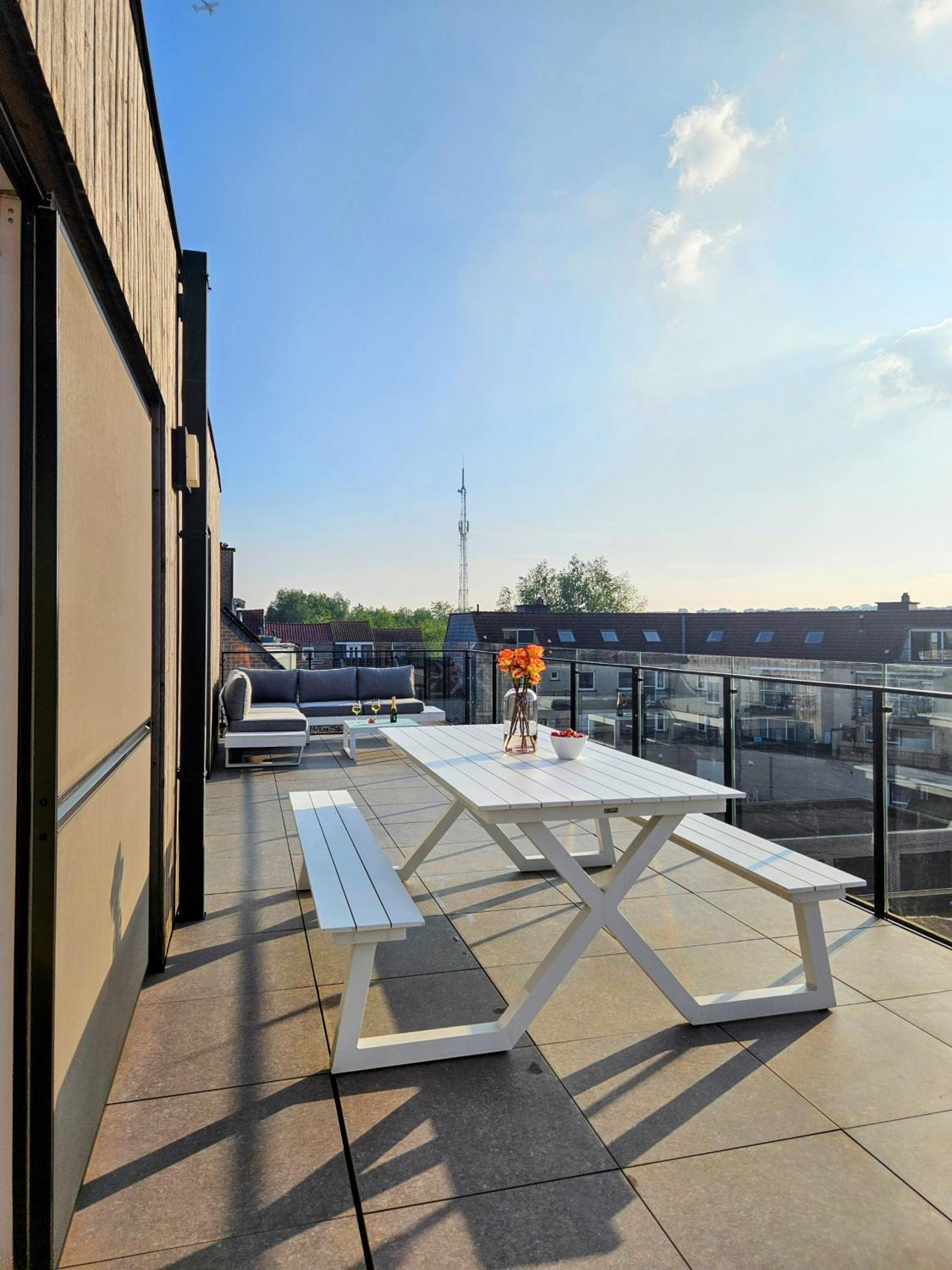 Penthouse with big terrace
