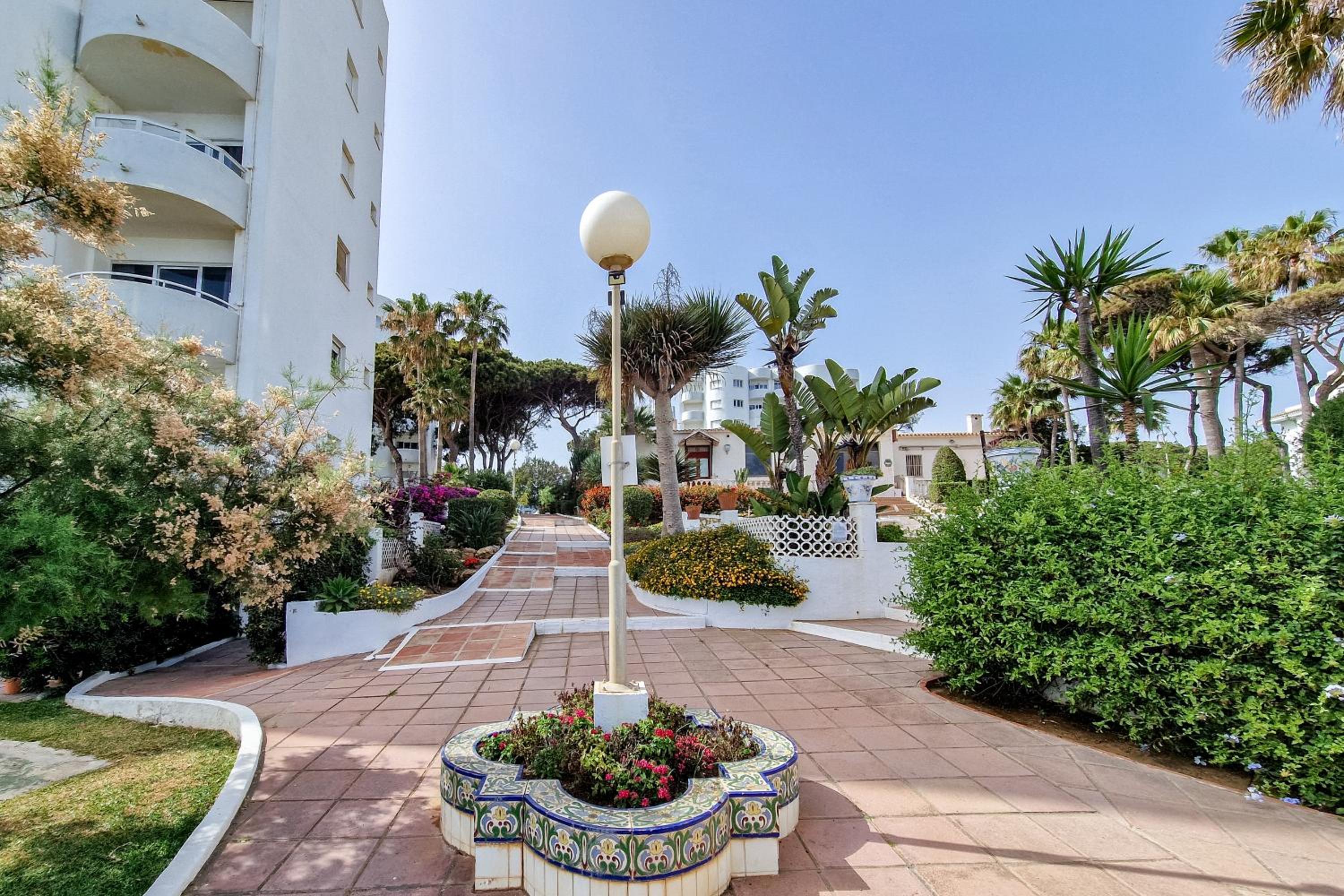 El Jardin Secreto