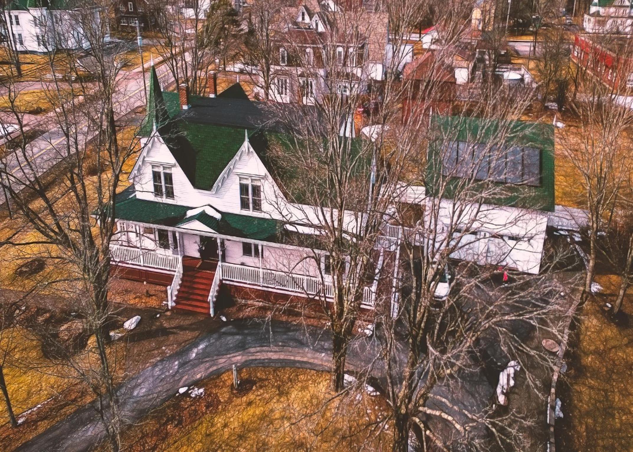 Photo 48