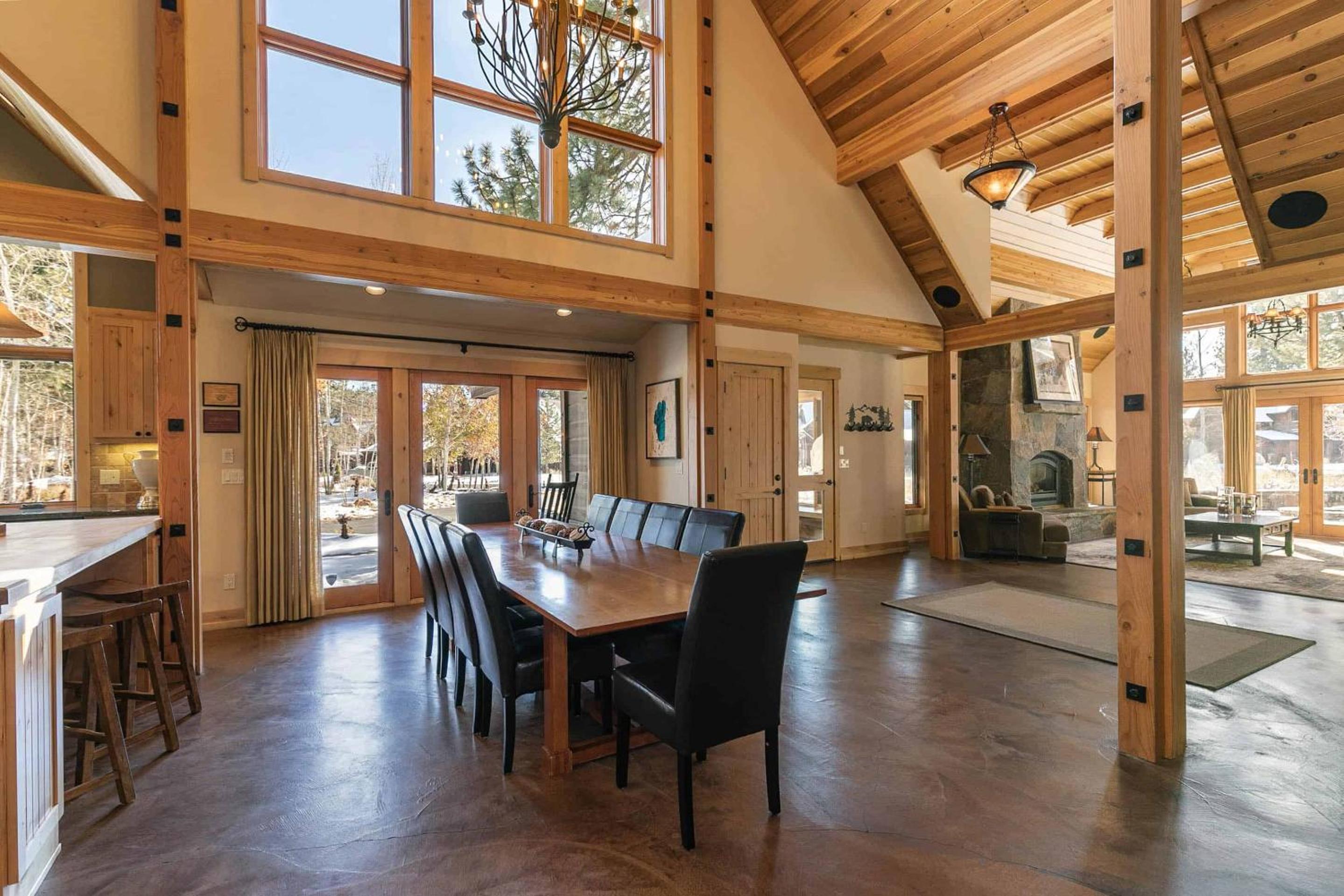 Fairway Drive 13466 by East West Hospitality view 5
