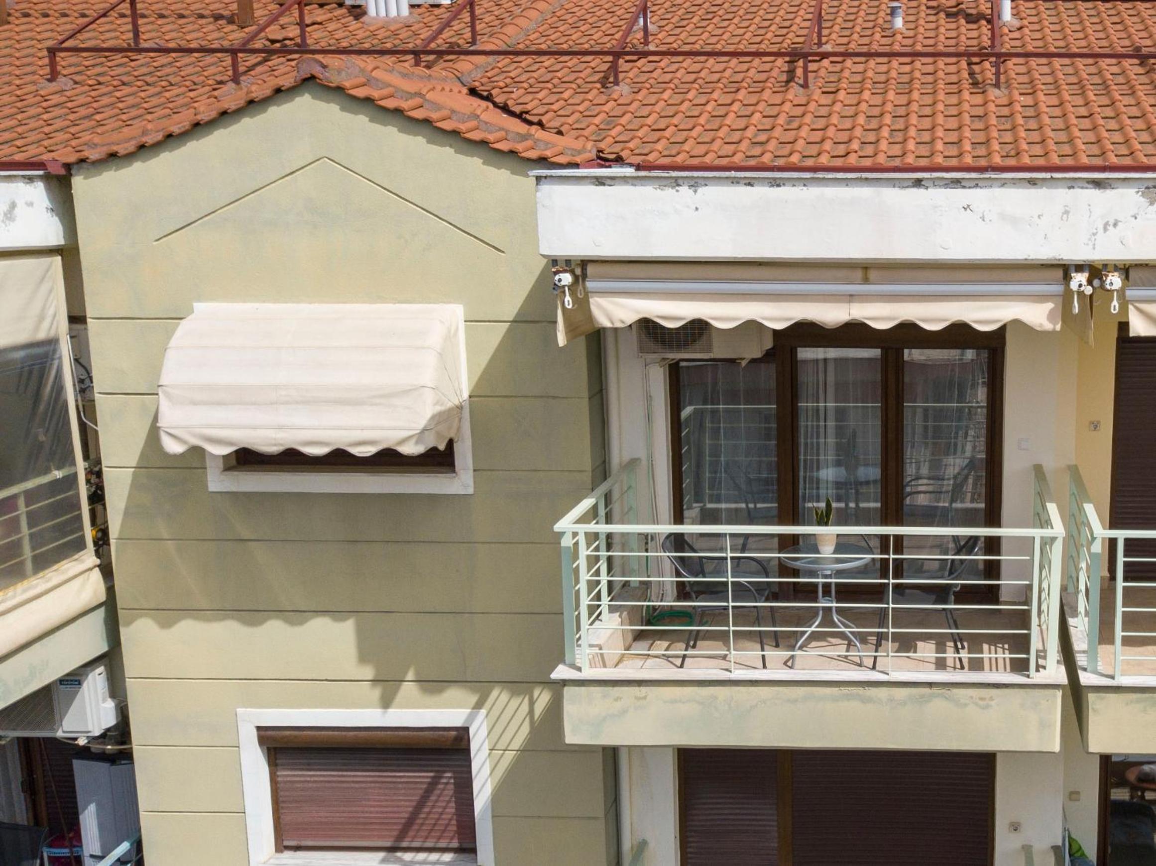 Work of Art apartment in Nea Michaniona
