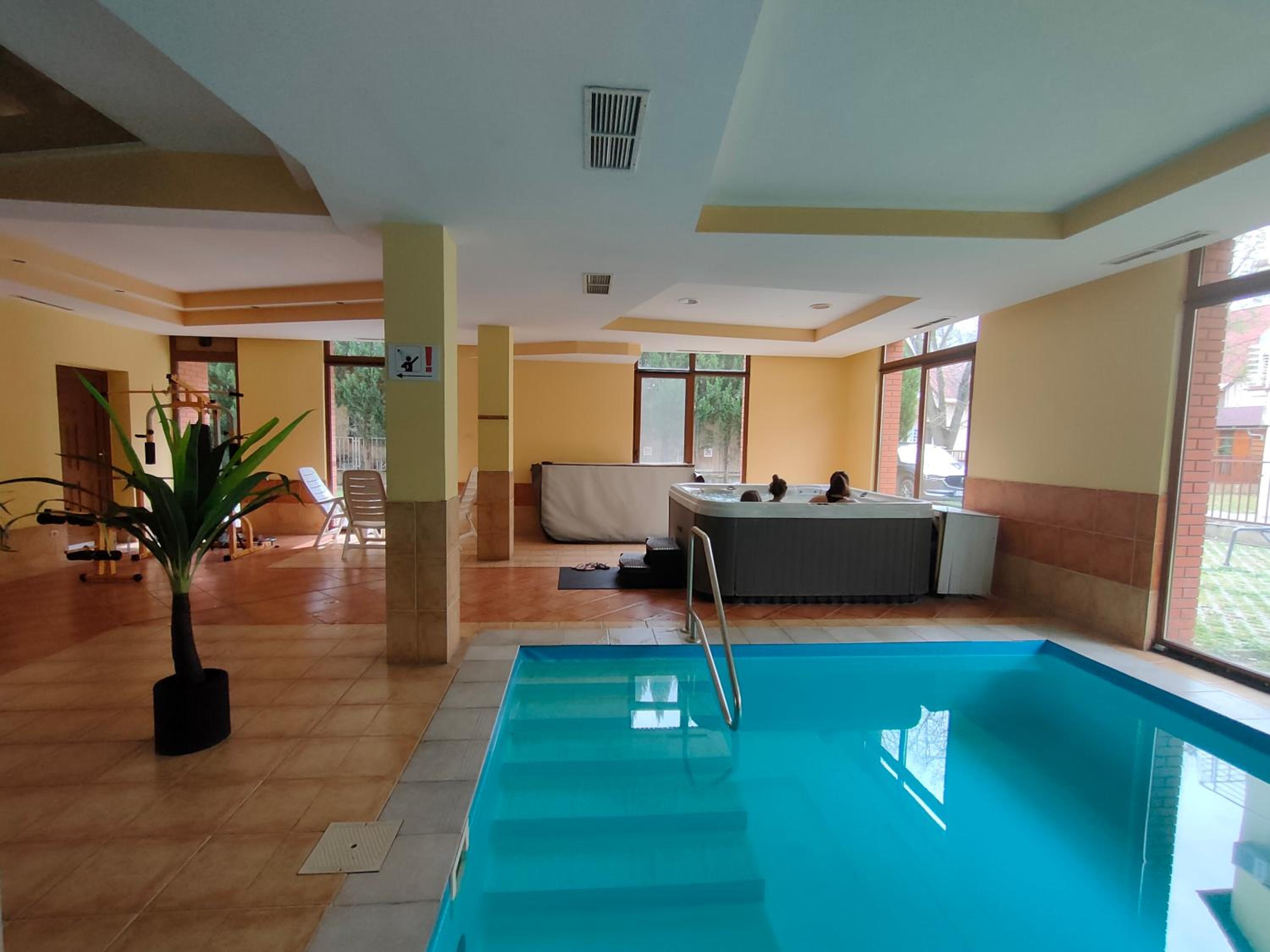 ReNiCa Wellness Apartman Siófok