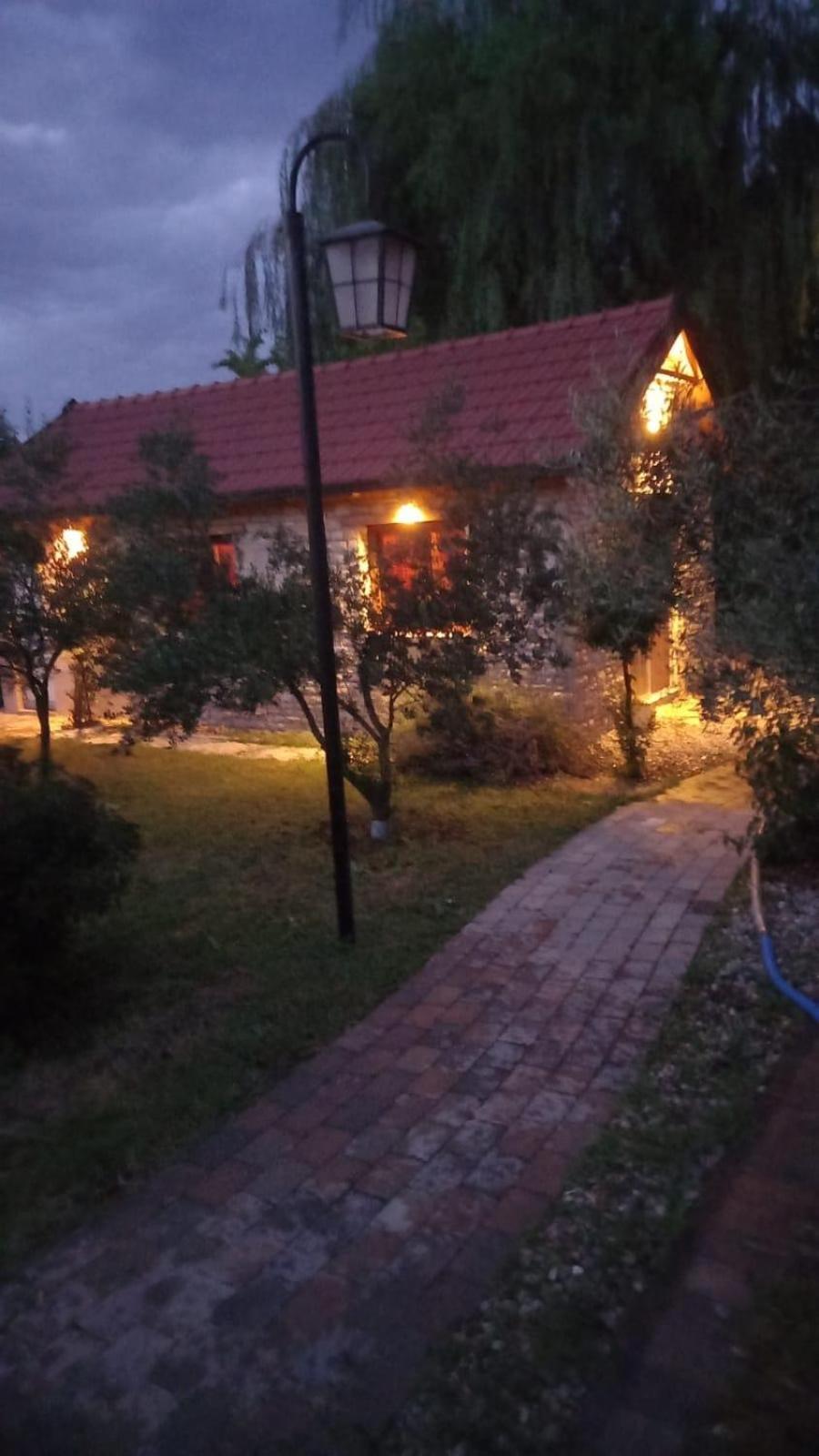 Kamena Kuća