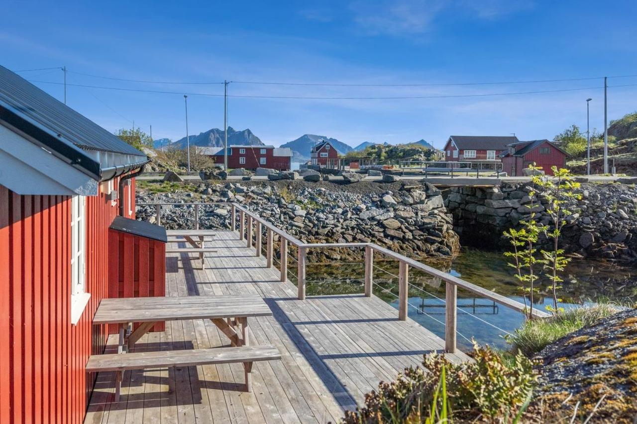 Waterfront Twin Cabin view 2