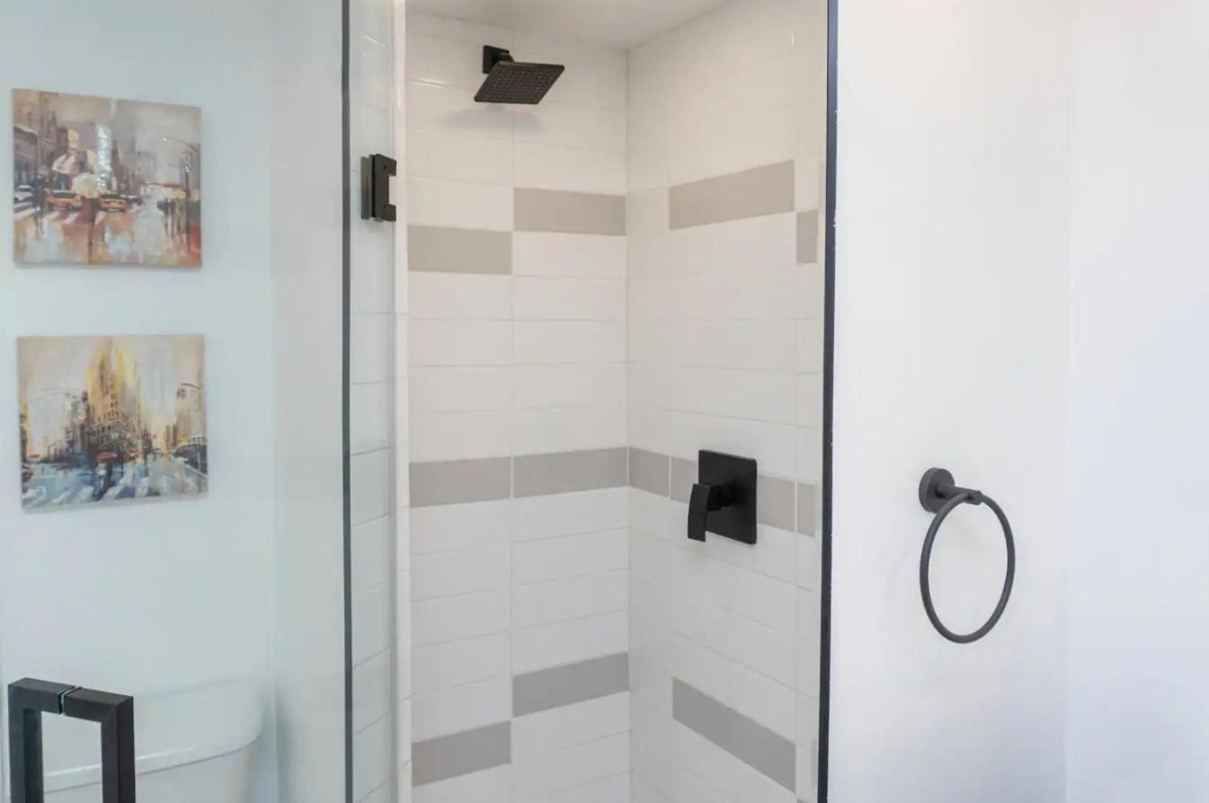 Kitchener Vacations - Cozy Cottage Style House - Property Image 31