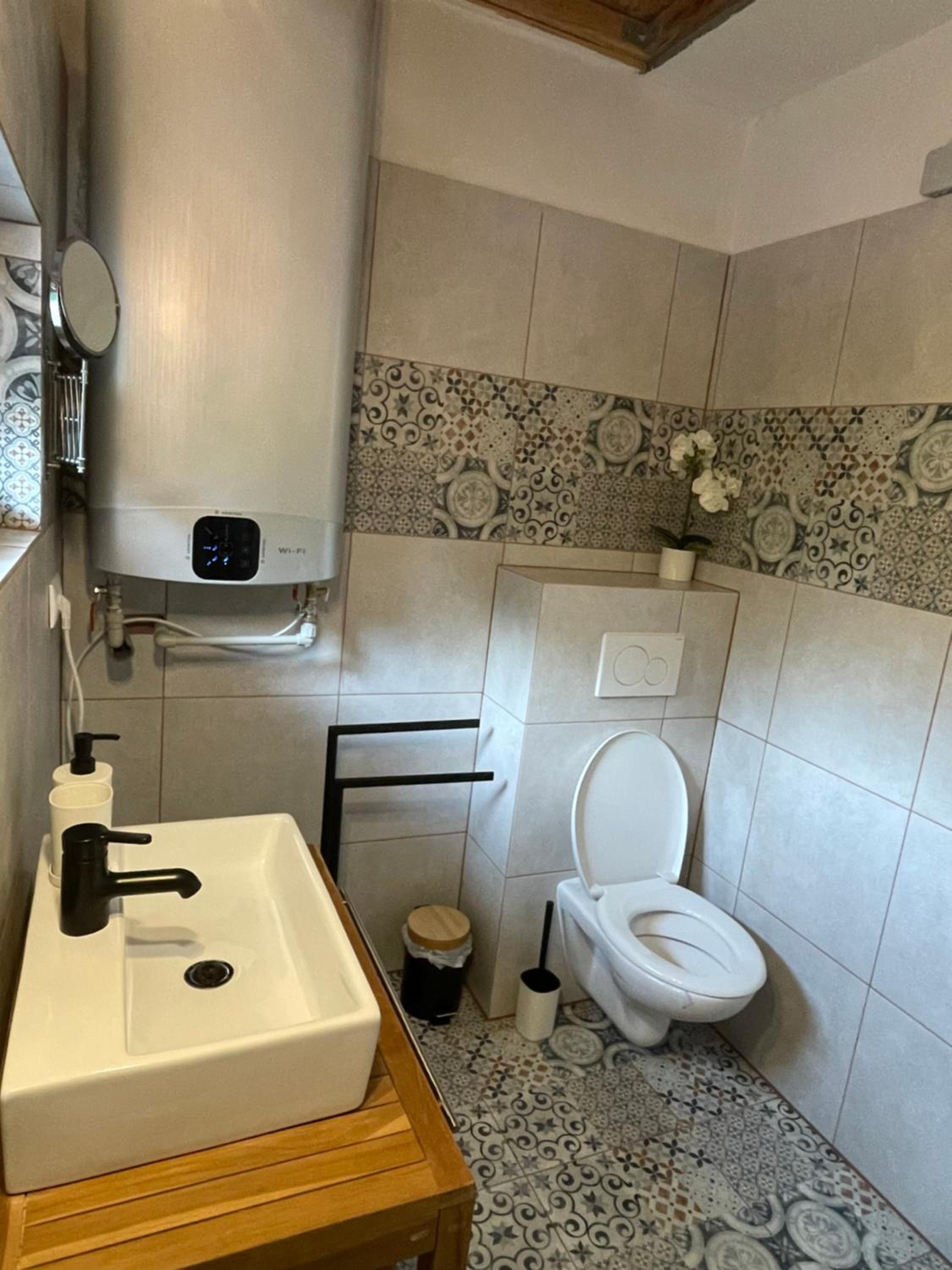 Photo 17