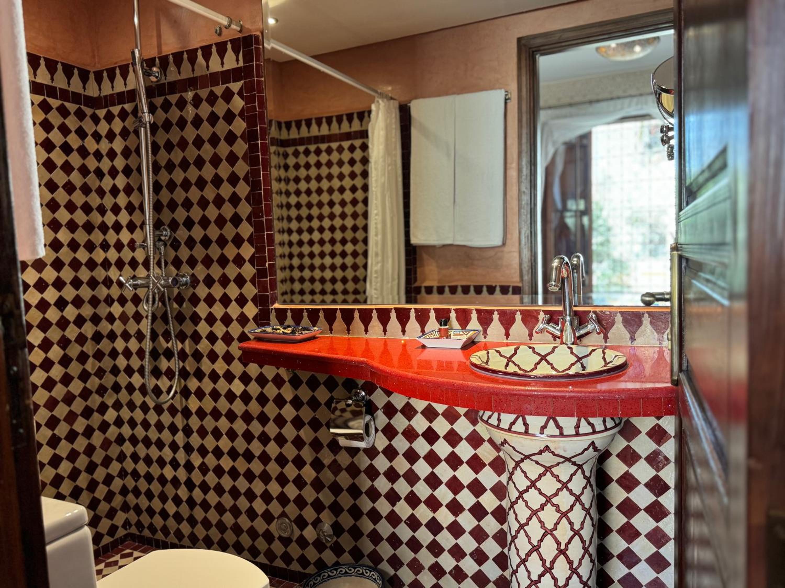 Riad Mazar