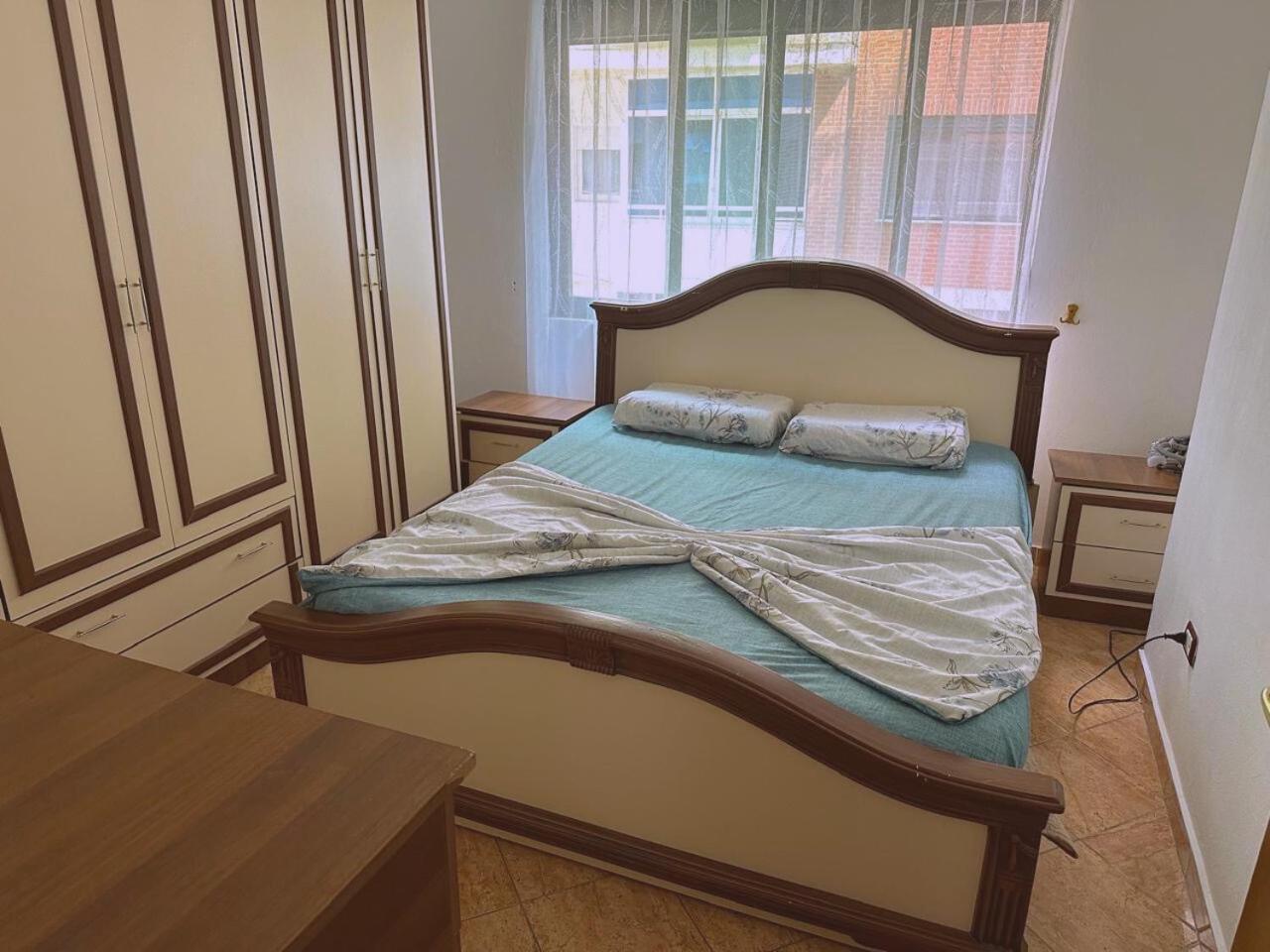 Aral Apartments