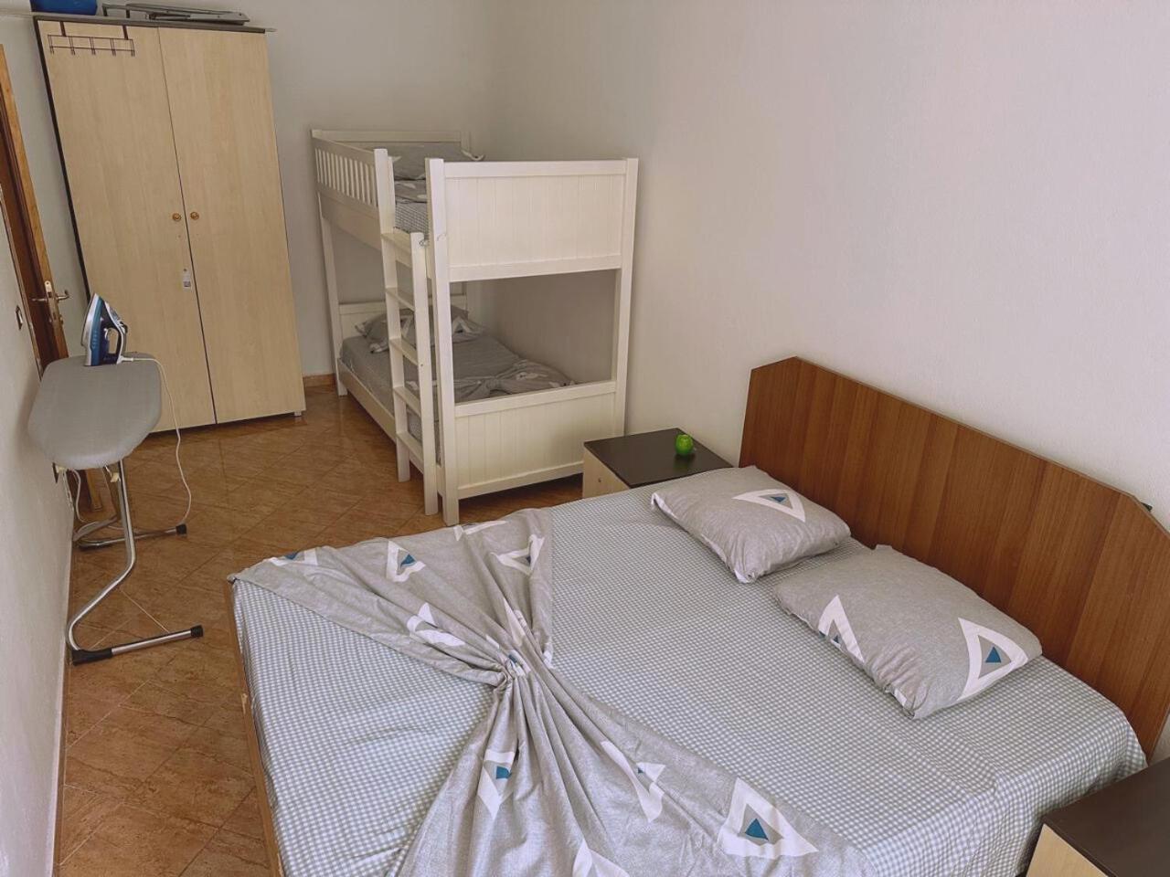Aral Apartments