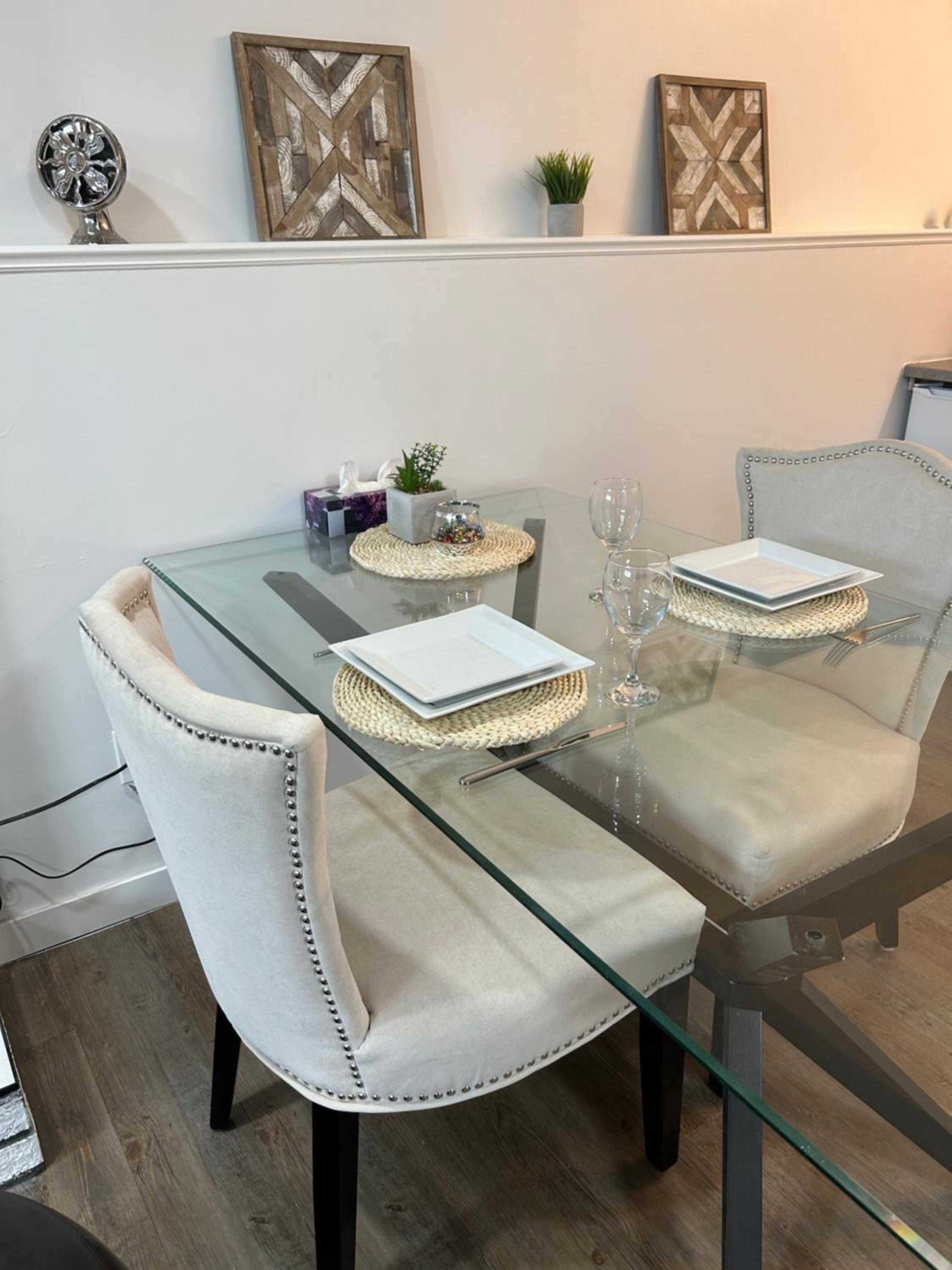 Chic Romantic3bed patio WIFI quiet retreat parking