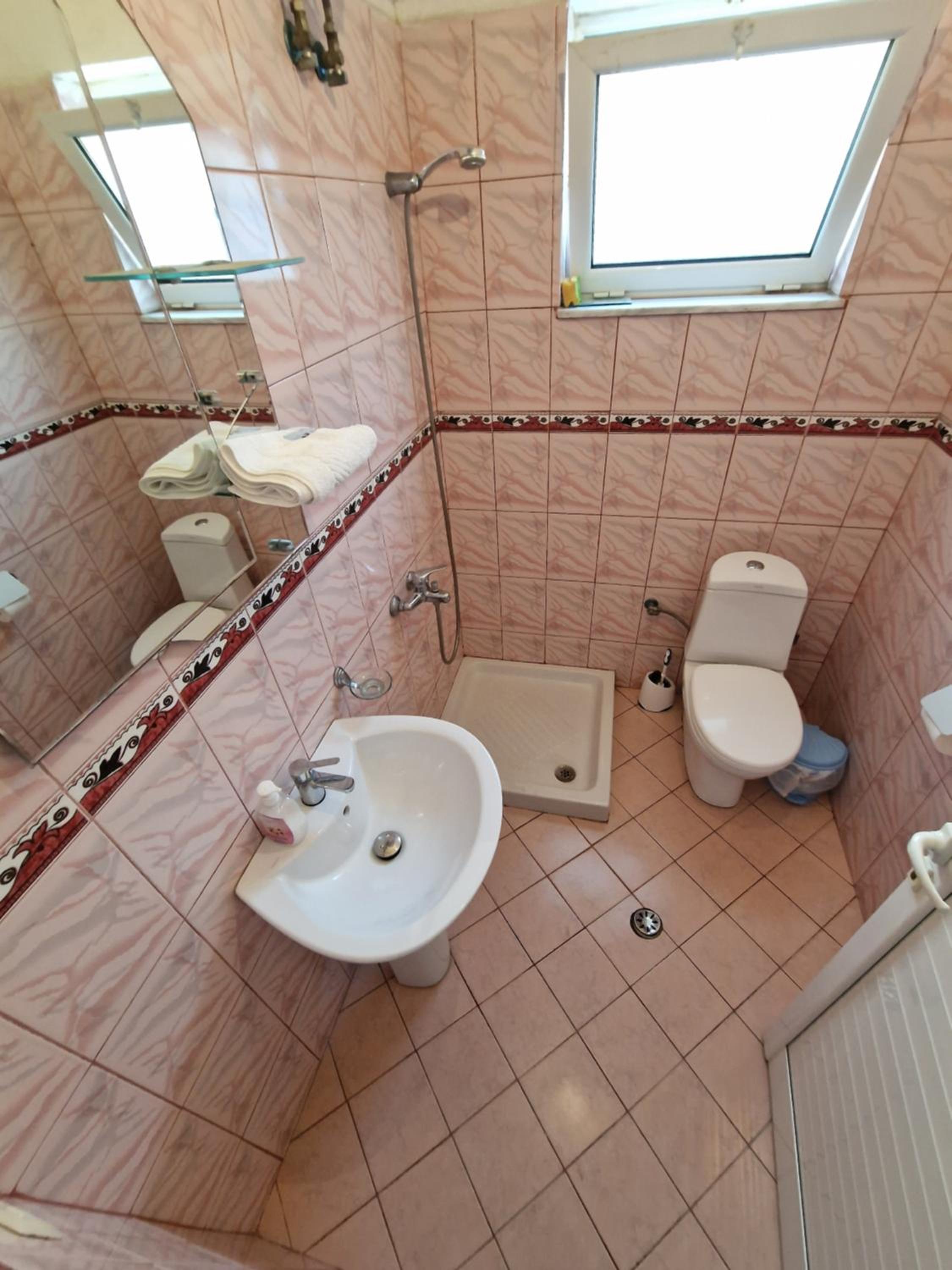 Marina Suites