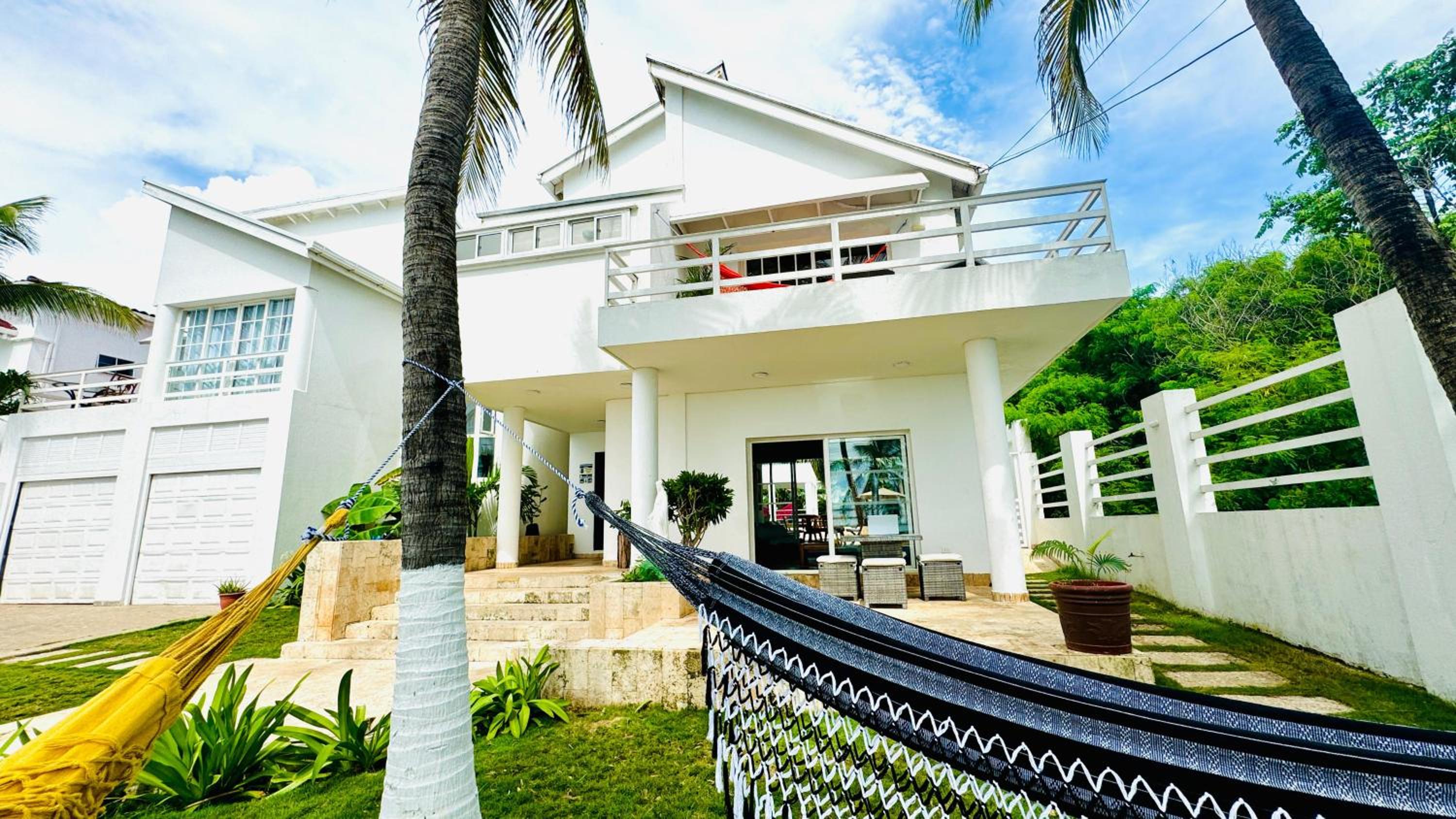 Coco House by Be Happy