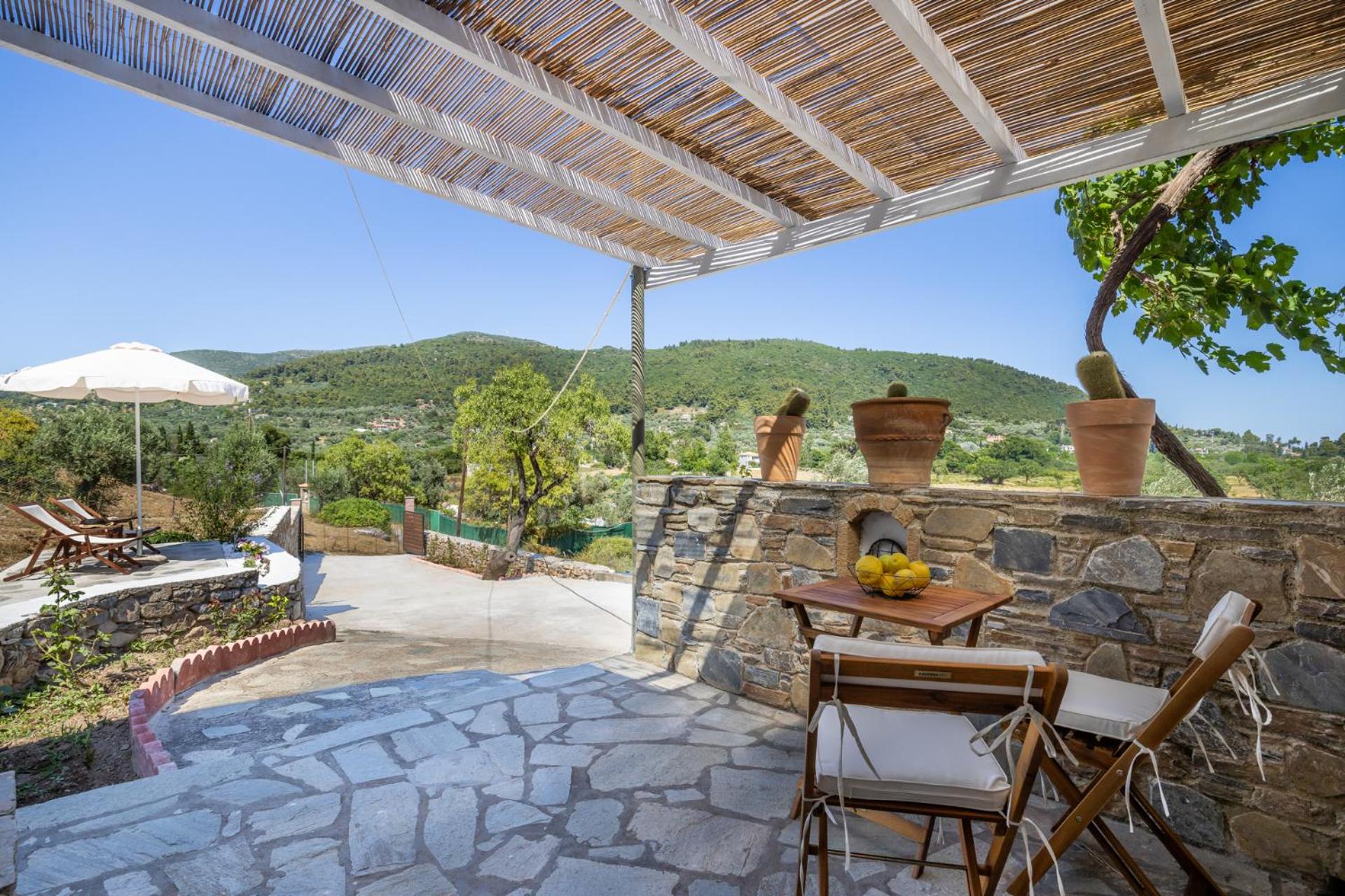 Selini Cottage