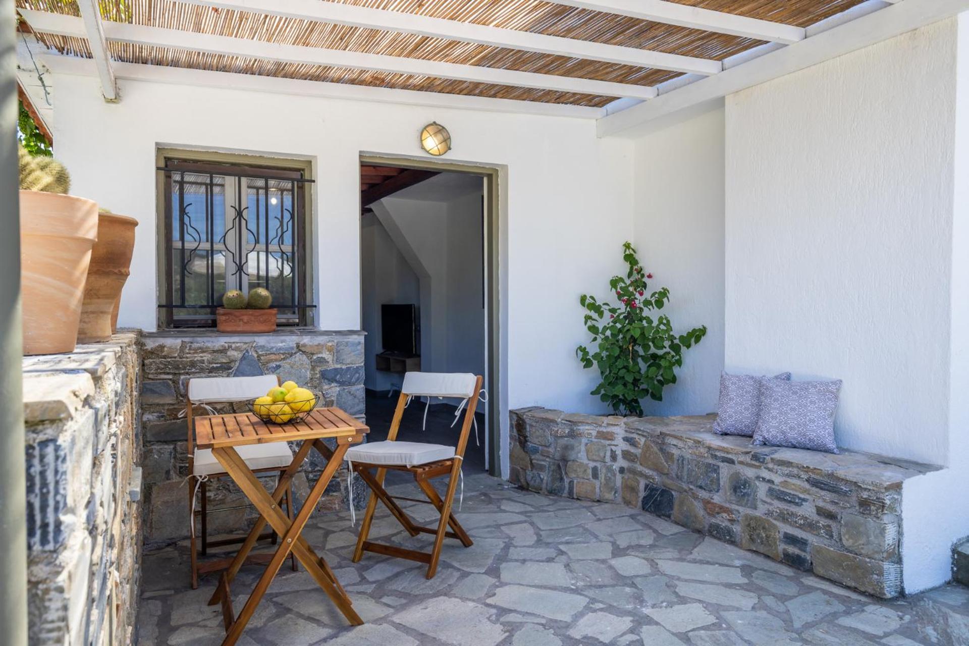 Selini Cottage