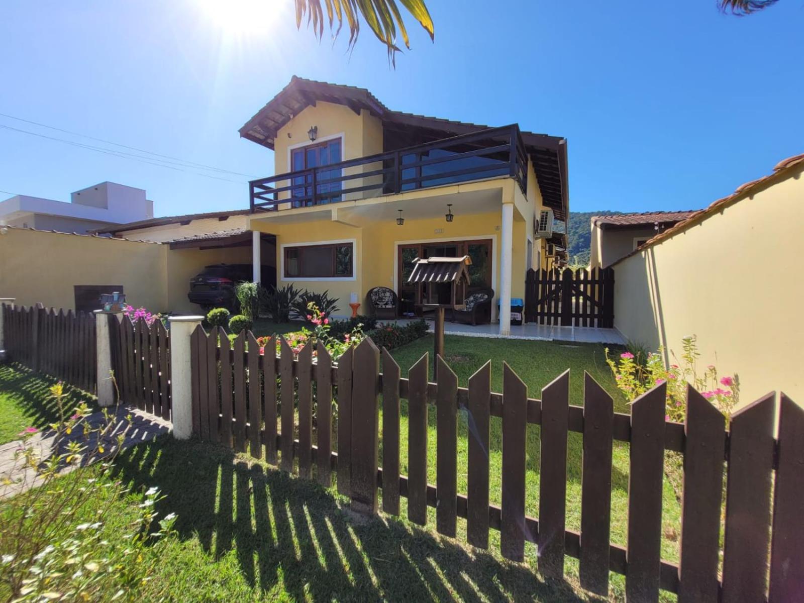 Casa em Caraguá Massaguaçu 3 quartos com piscina