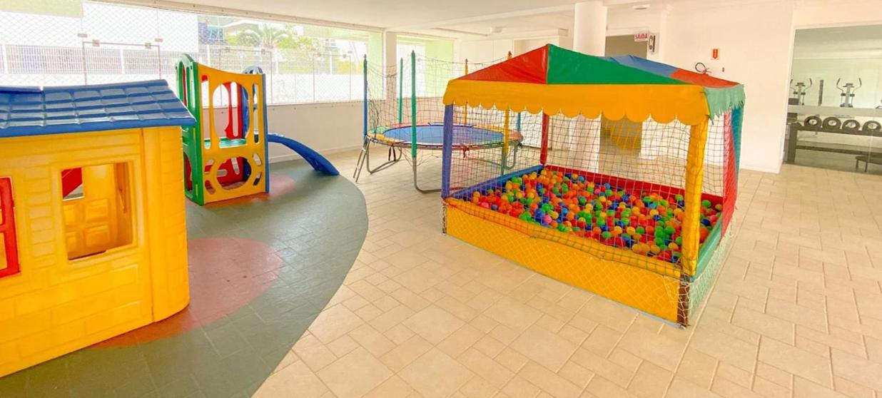 Apartamento com vista para o mar no Águas da Brava Residence