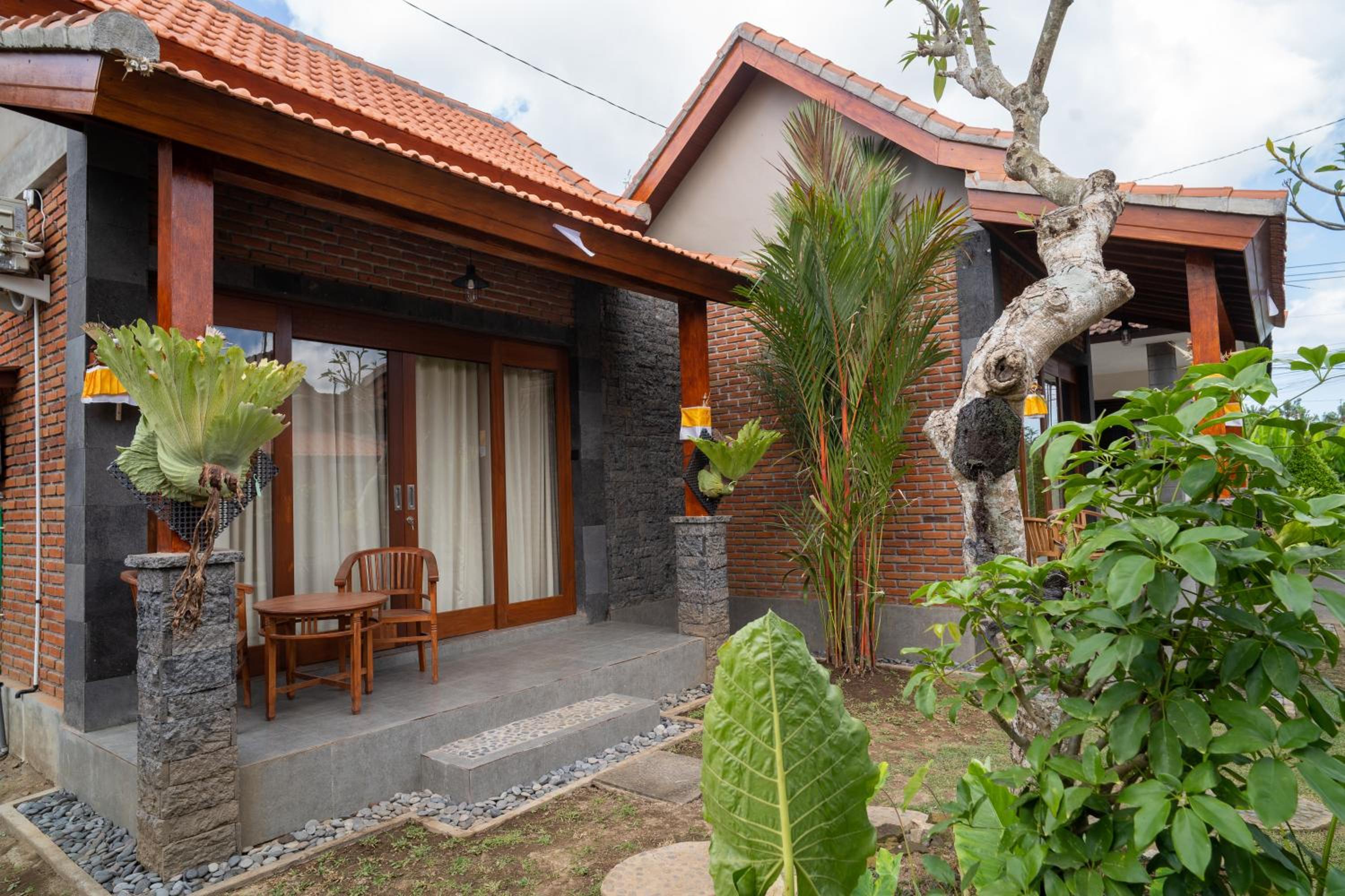 Vinaya homestay