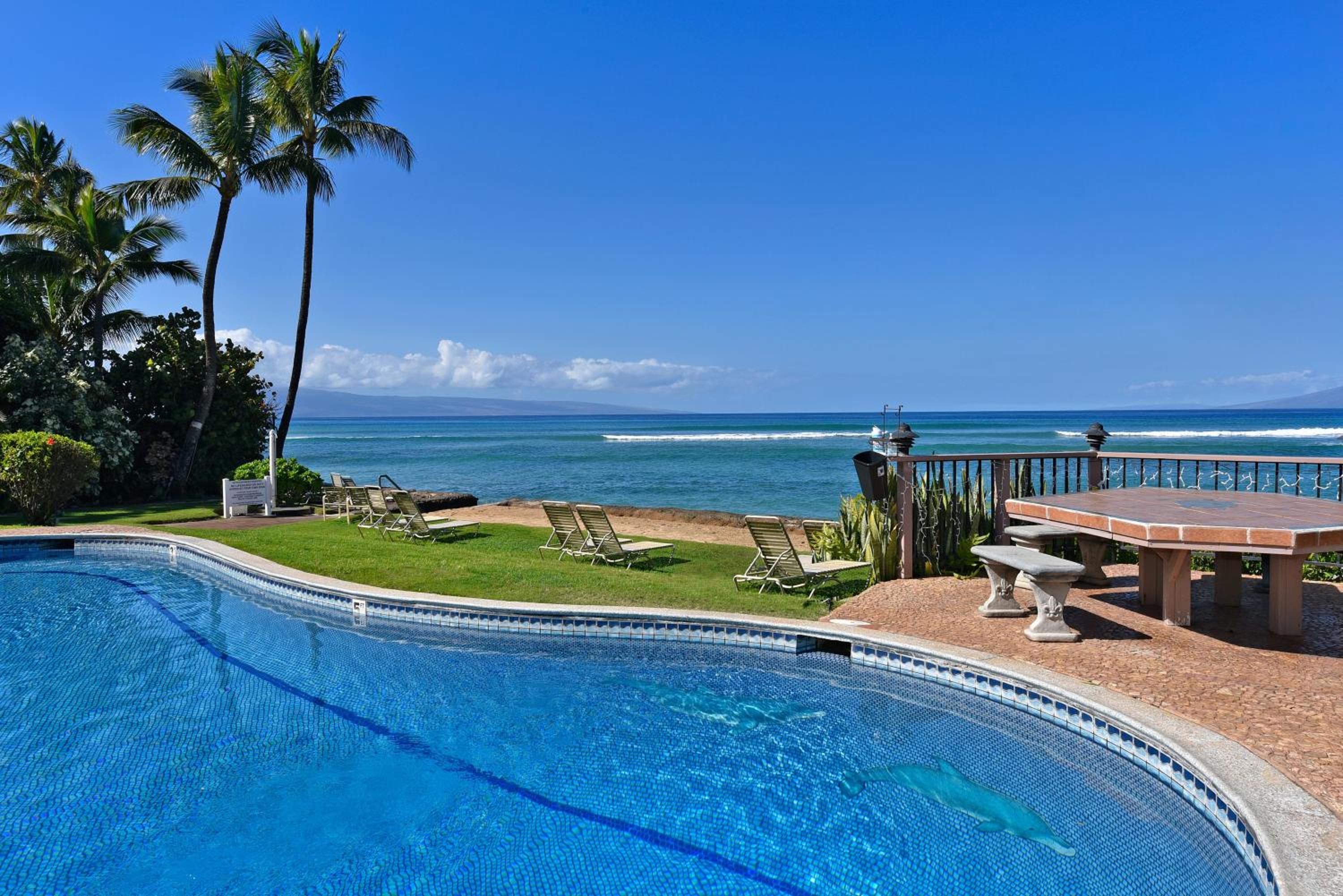 Hoyochi Nikko 201 · HN 201 Relaxing Getaway OceanFront 2BD wPool