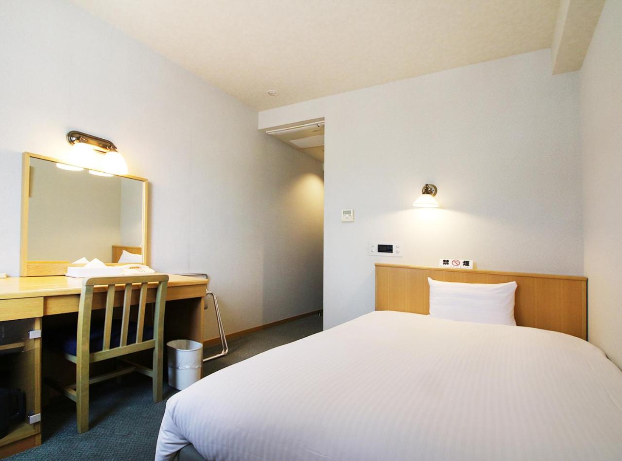 Island Hotel