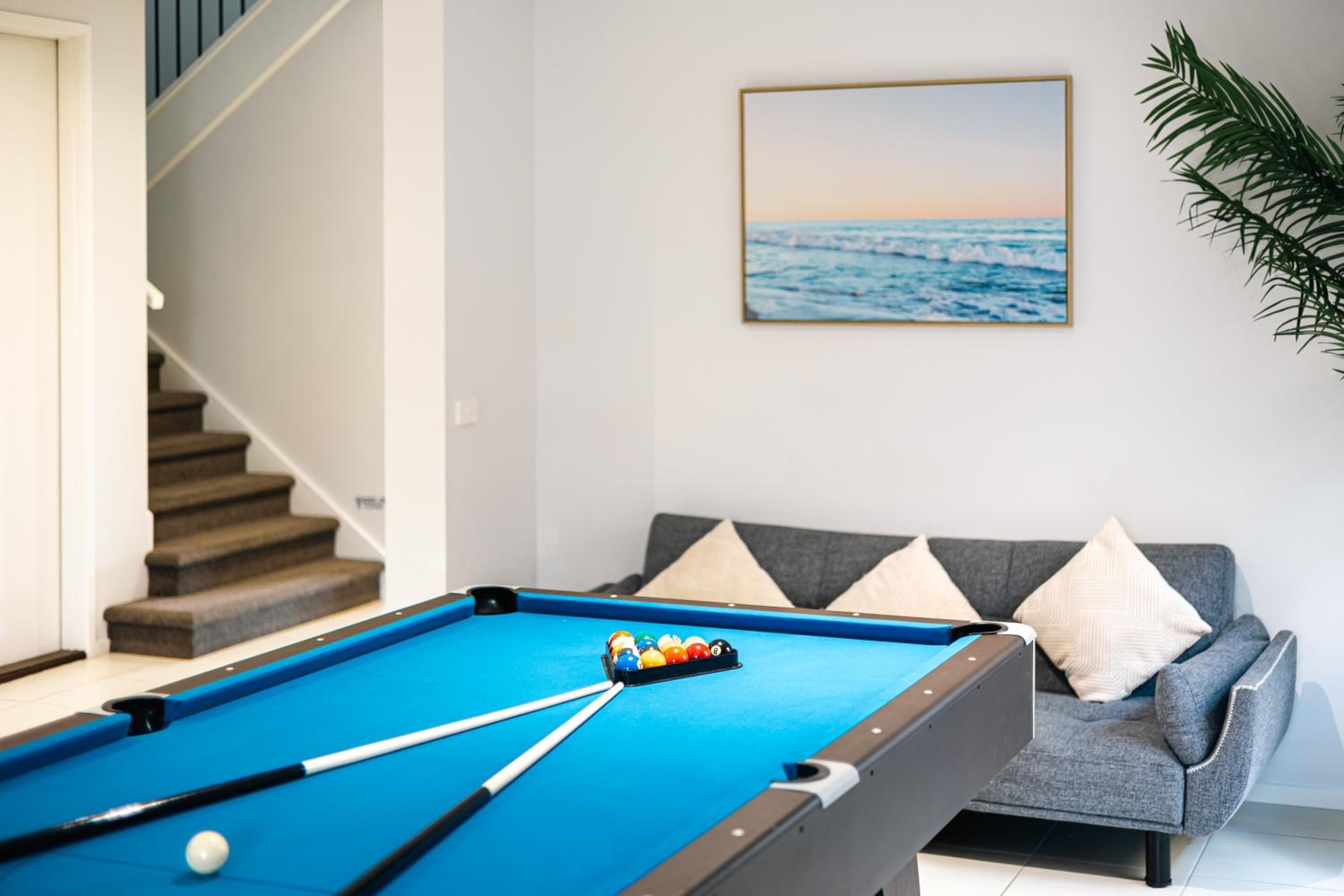 Waterfront Grand Villa for Big Group