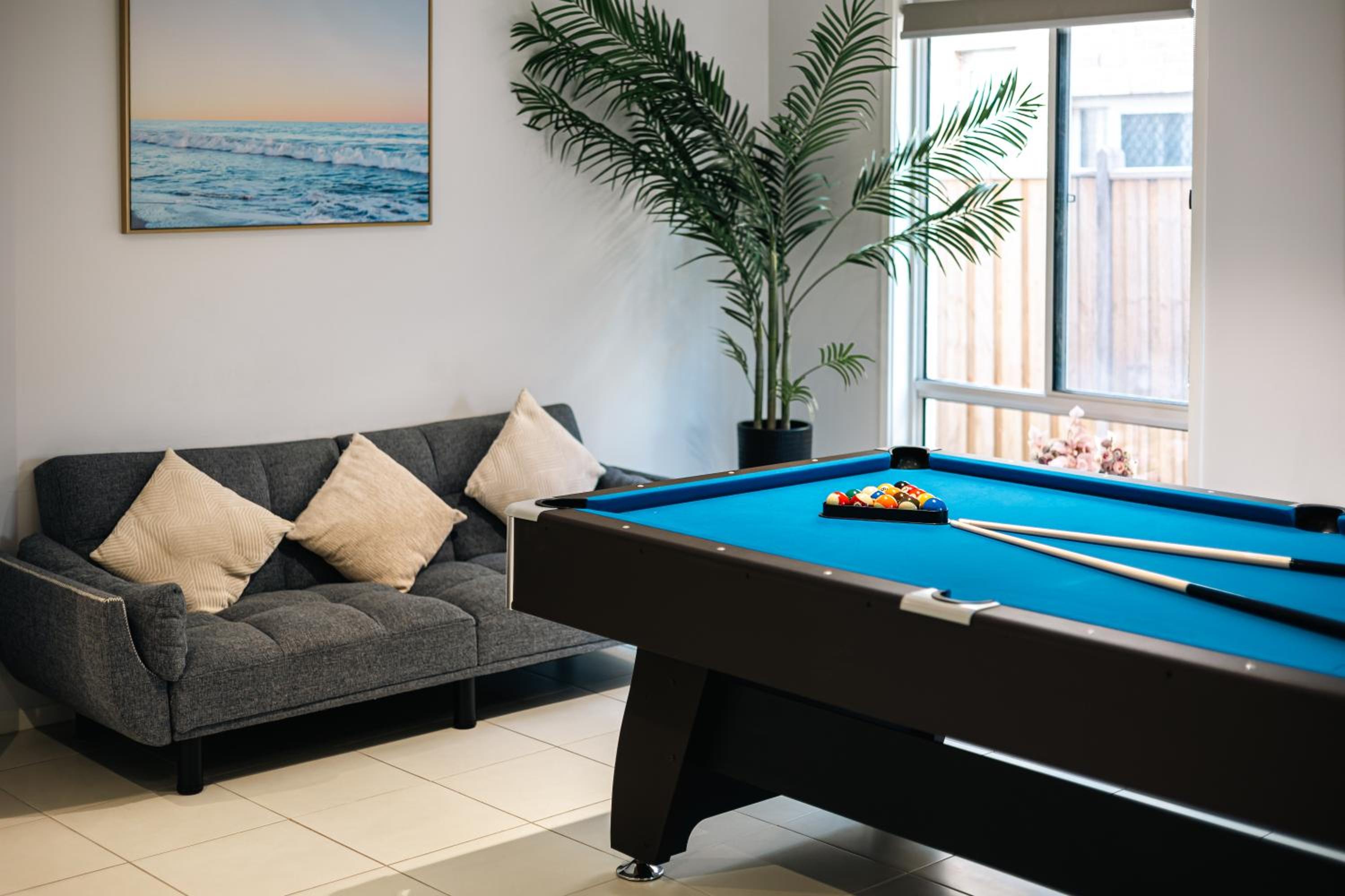 Waterfront Grand Villa for Big Group