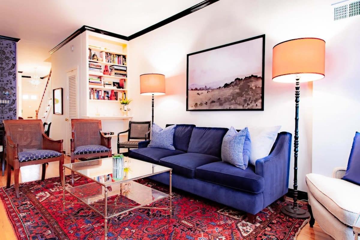 Heart of Capitol Hill Row House Luxury & Location view 2