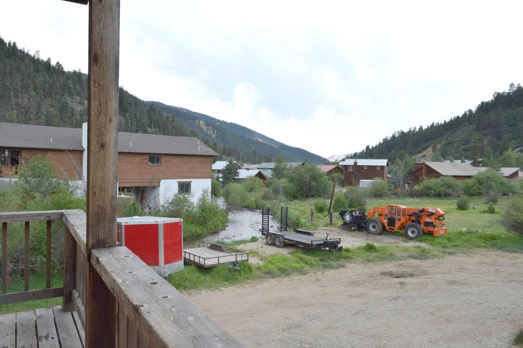 Last Chance - Pet Friendly - Satellite - Grill - Fireplace - Close to everything view 3