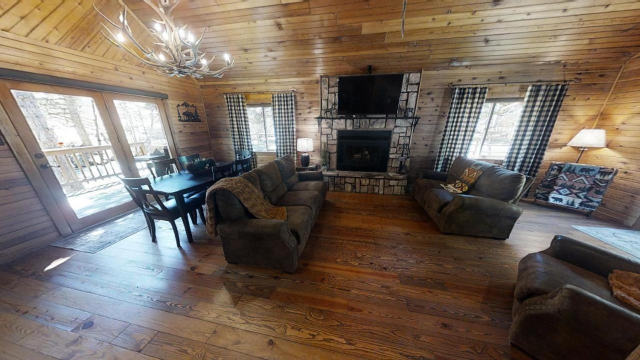 Little Elk Horn on the River - Pet Friendly - WiFi - Washer - Dryer - Fireplace - Grill view 2
