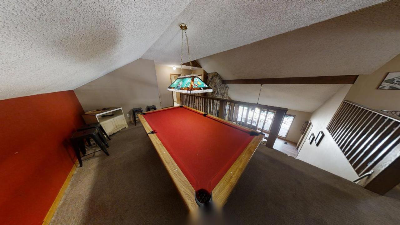 Lucky River Retreat - WiFi - On the River - Fireplace - Grill - Washer - Dryer view 4