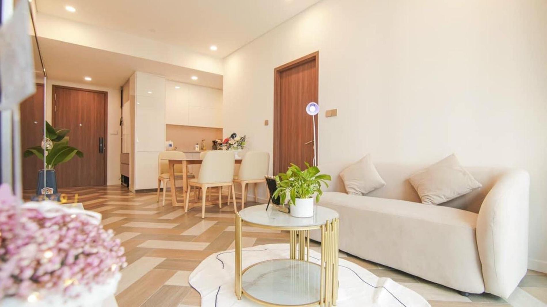 ZO Apartment Opera, Crest, Galleria -Central Saigon -Free POOL-GYM-SAUNA Room-YOGA Room