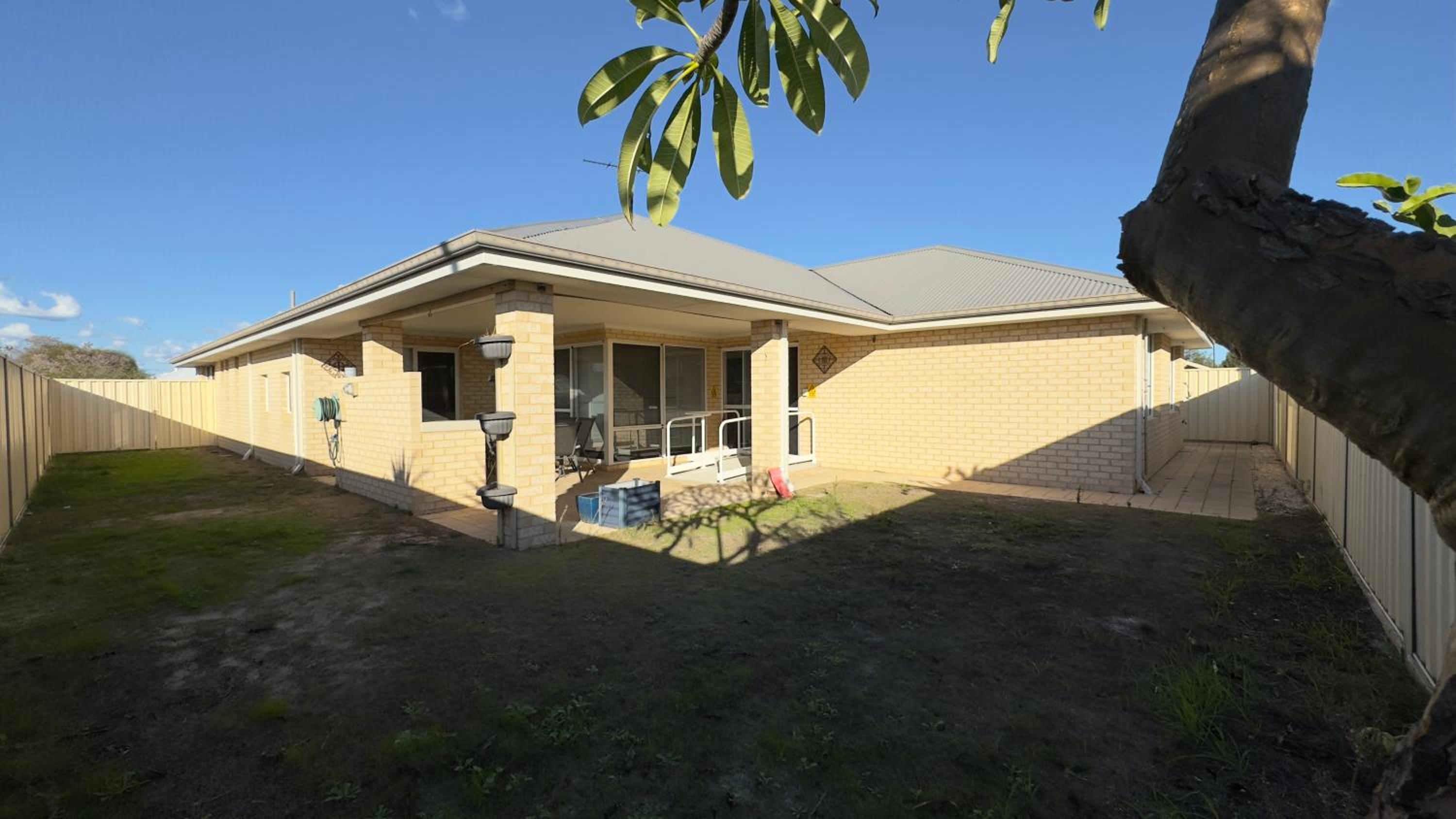 Mandurah Guesthouse