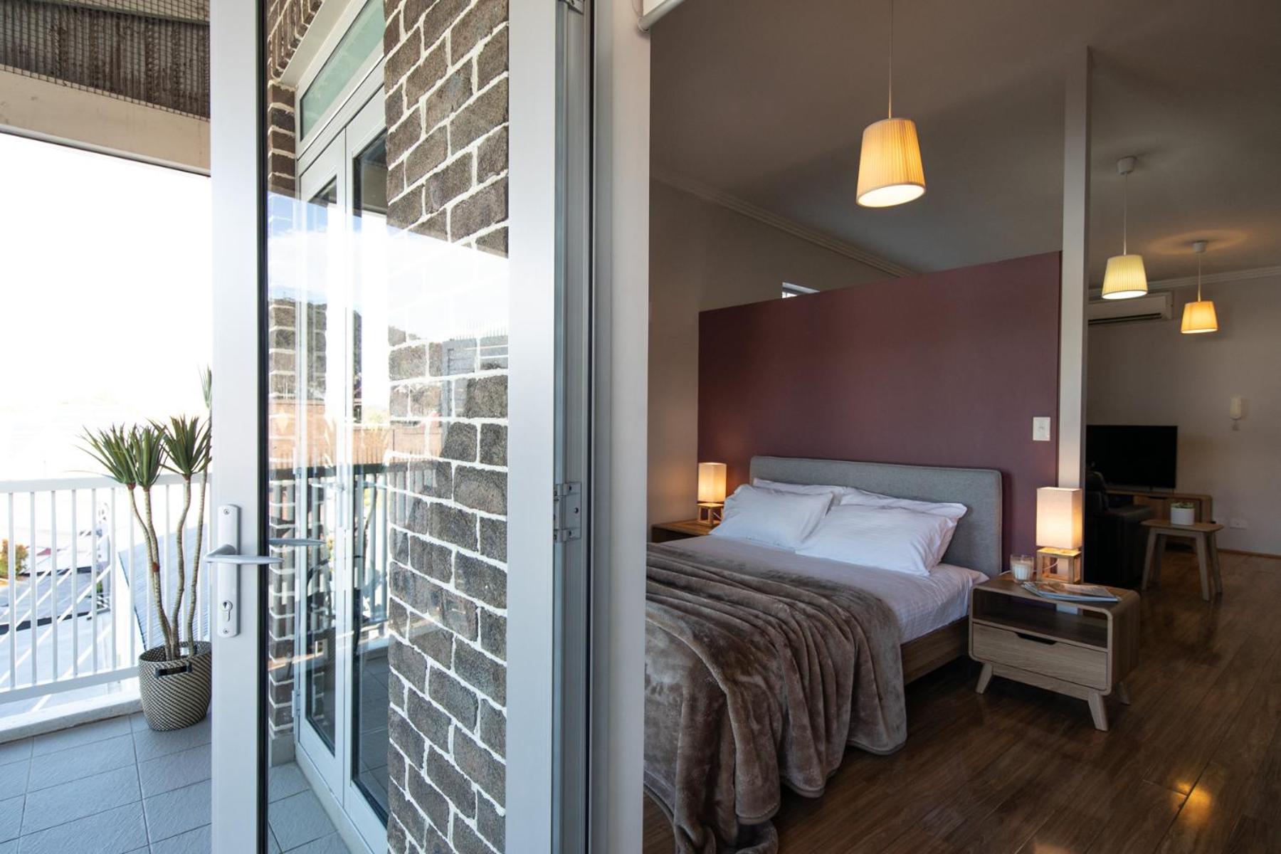 Lithgow Apartments