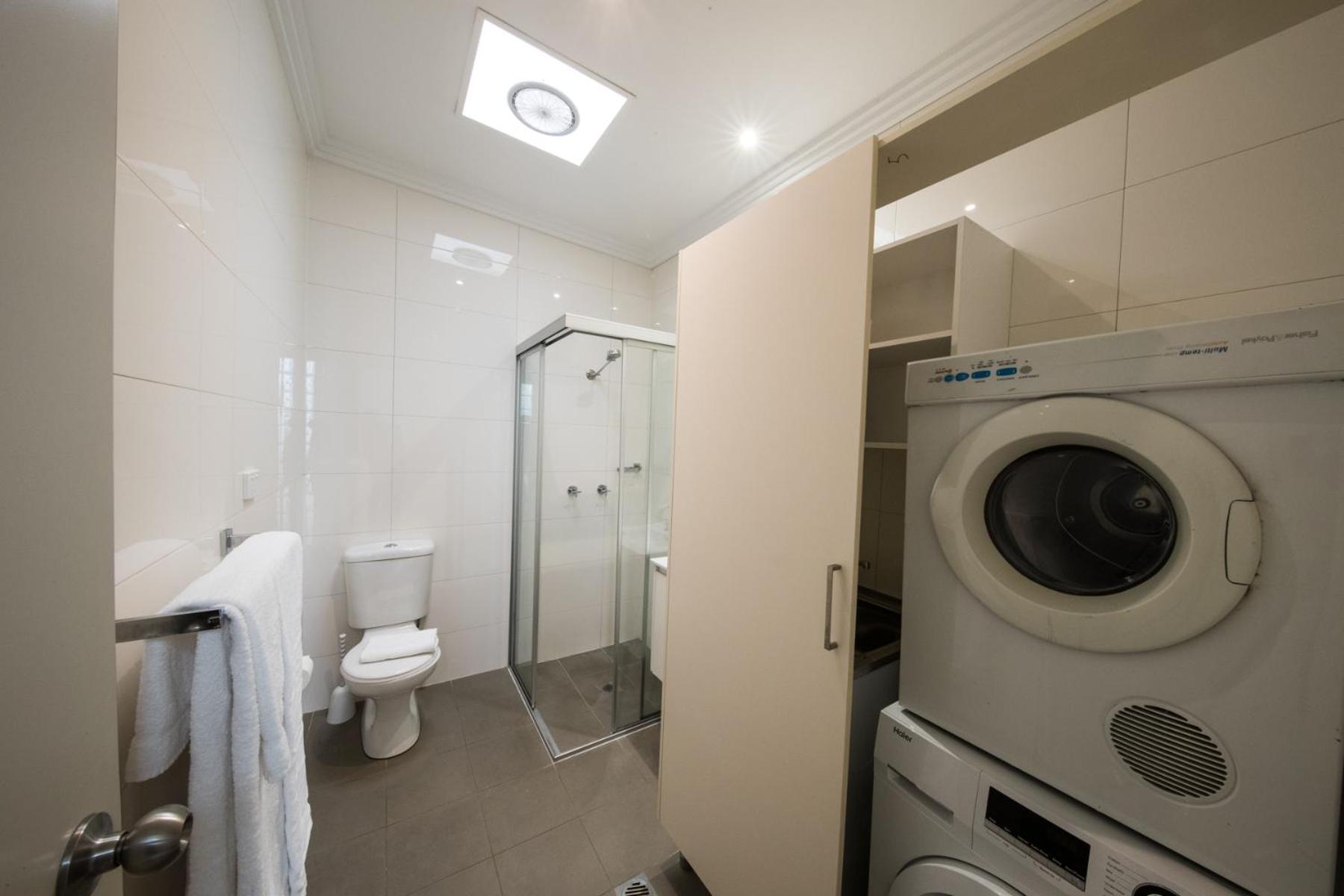 Lithgow Apartments