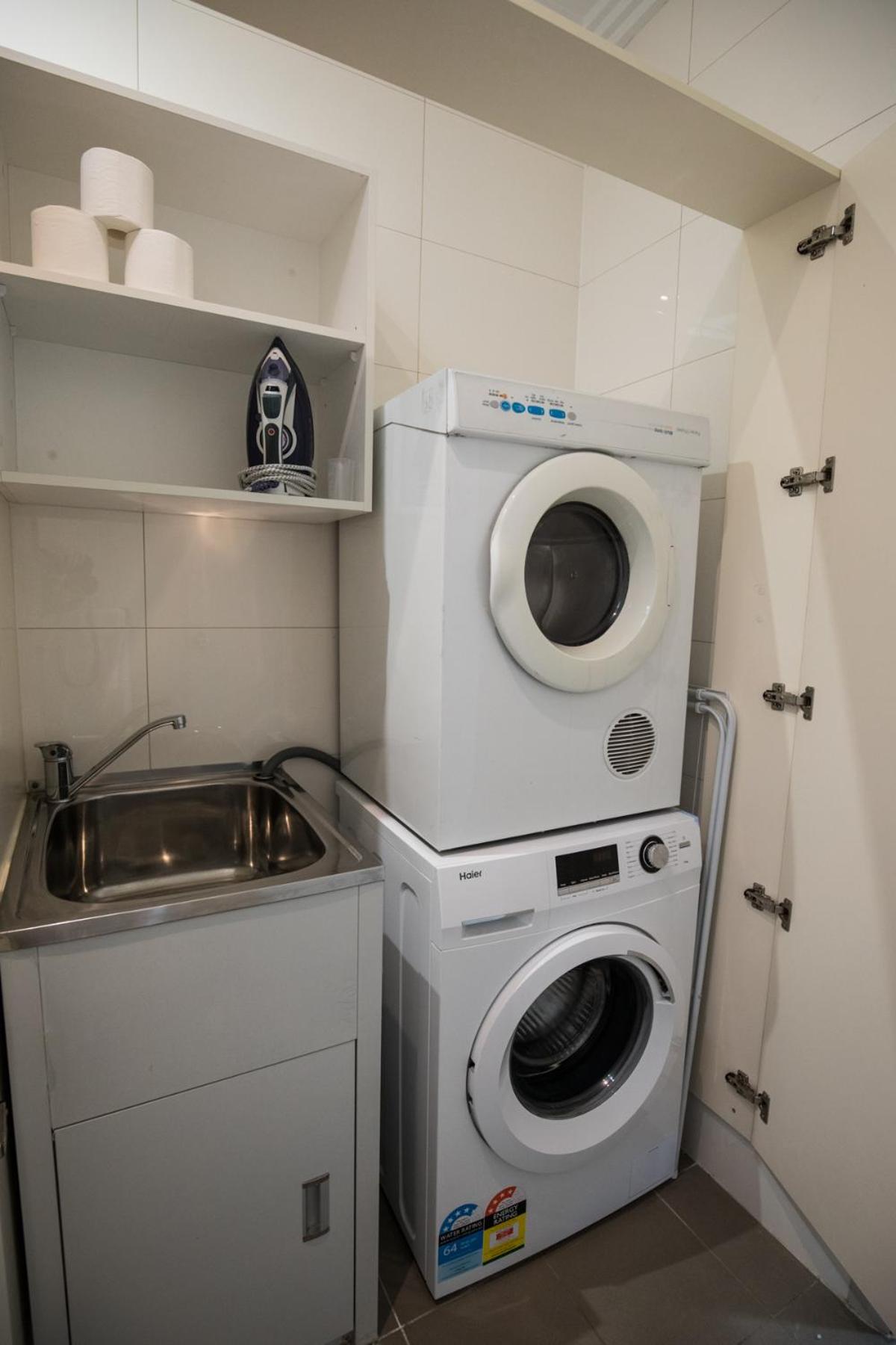 Lithgow Apartments