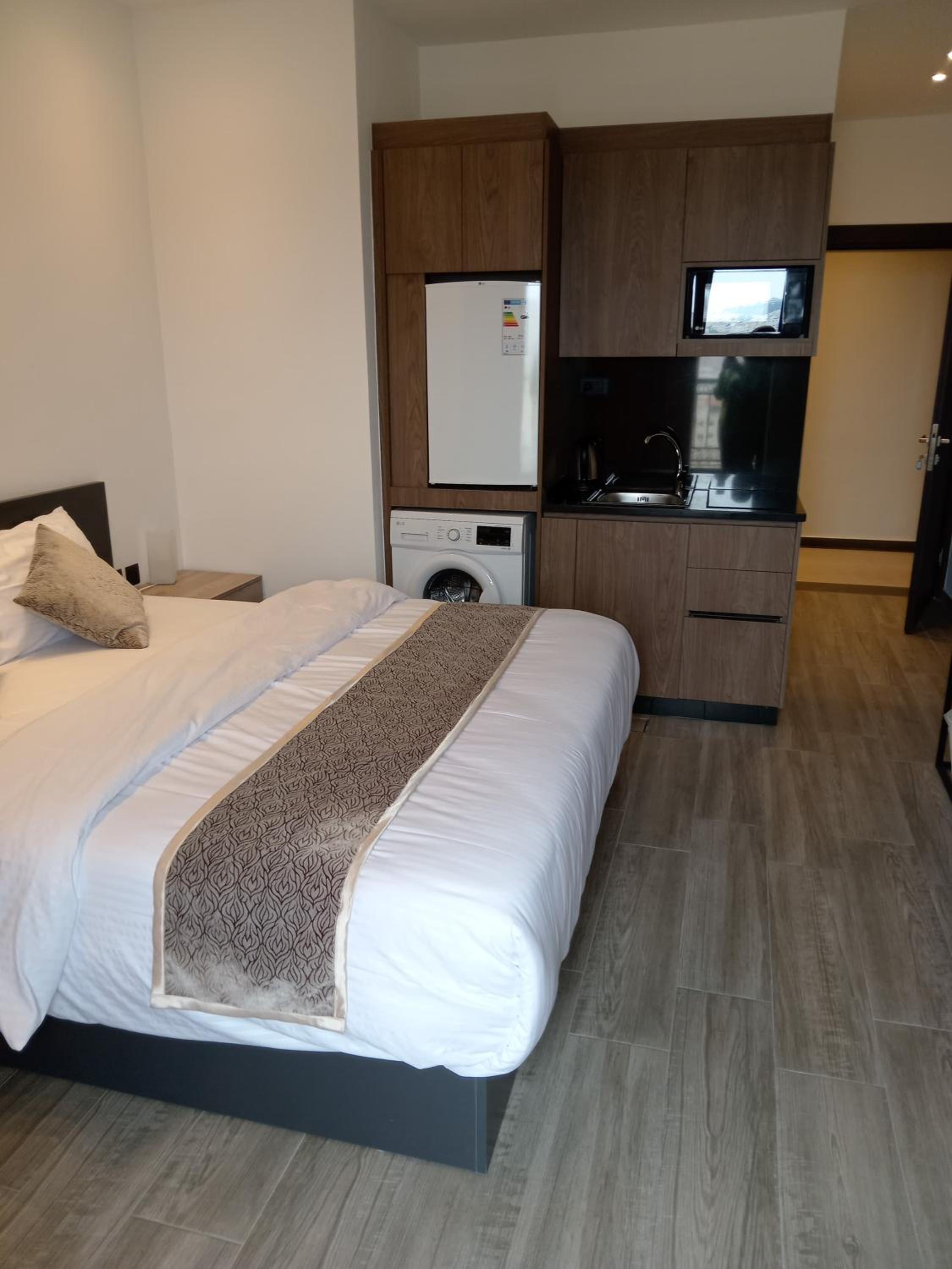 Alshakreen suites