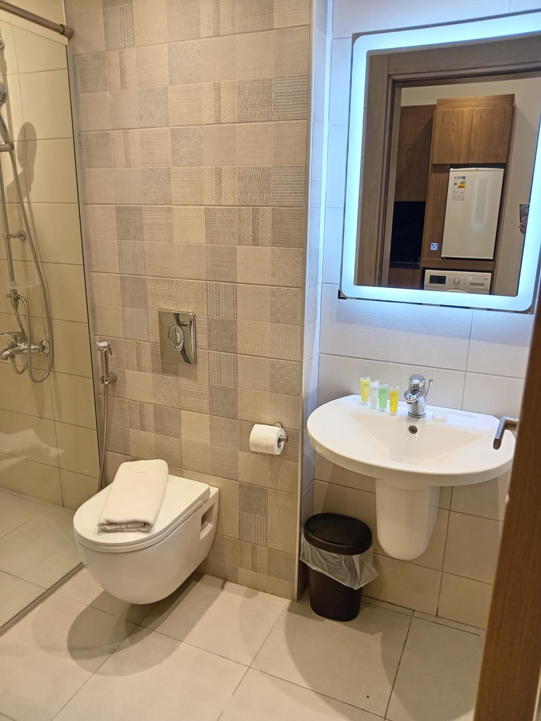Alshakreen suites