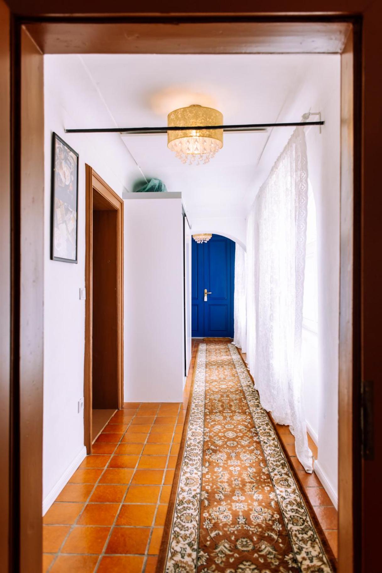 Cozy flat in Center view 4