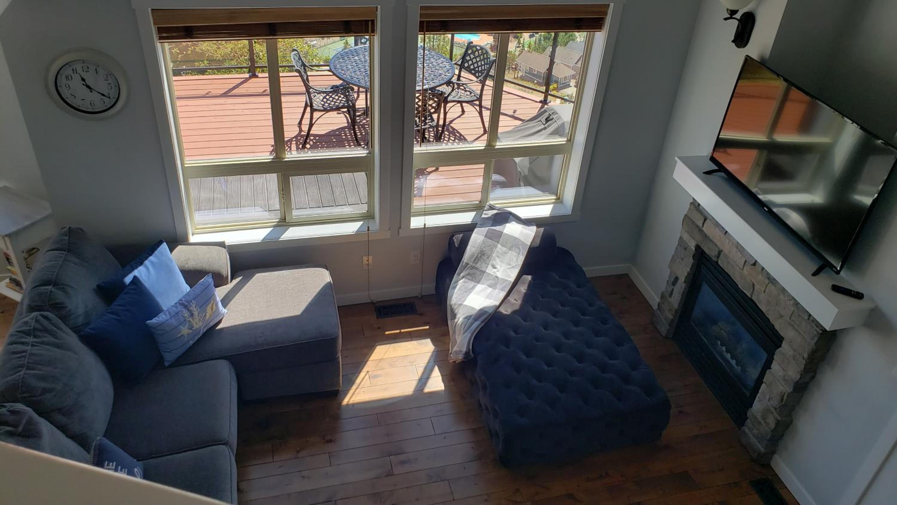 La Casa Lakeside Resort - Amazing Panoramic View Lakeside House with Pools, Hot Tubs & More!